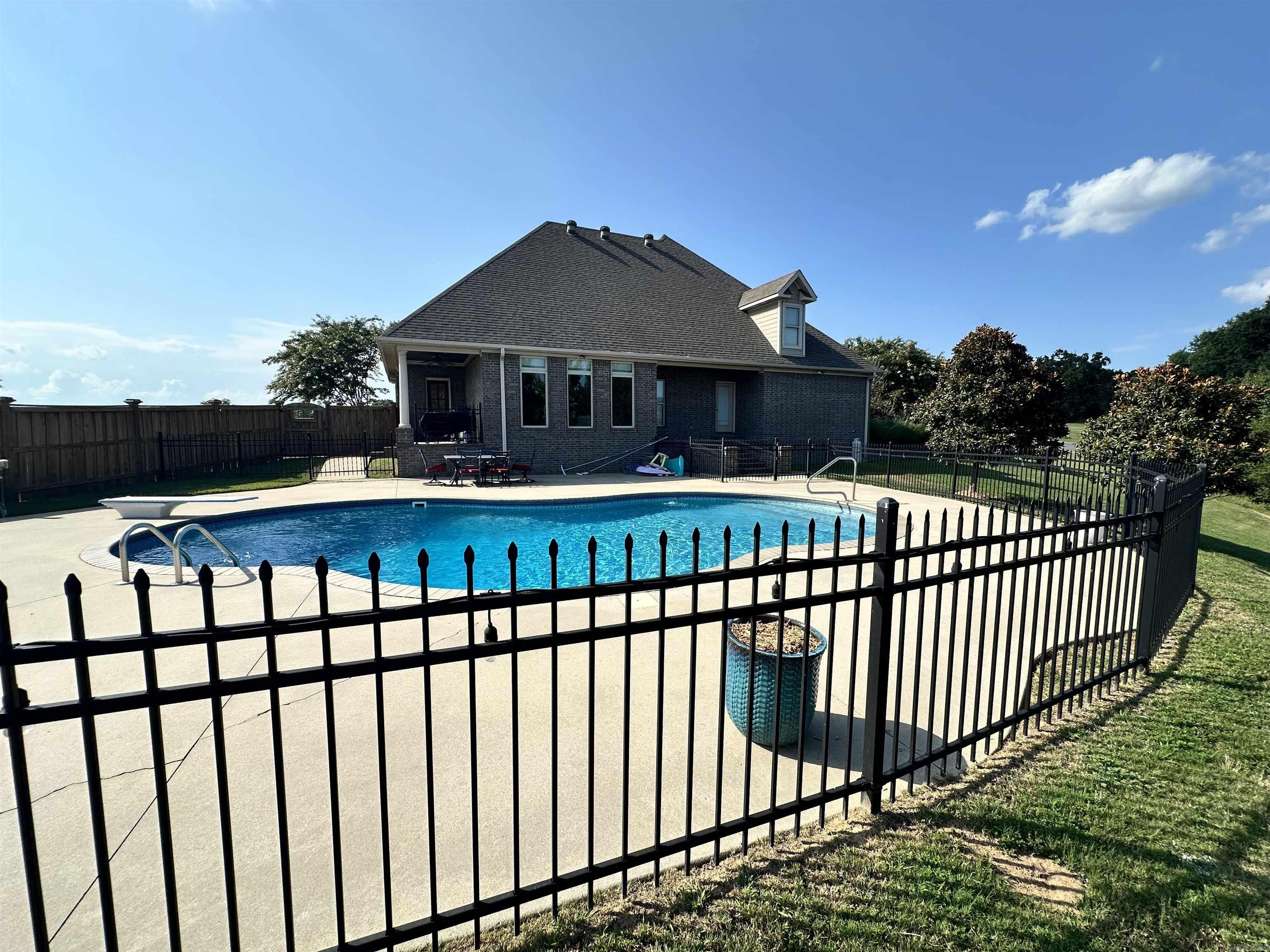 Lindsey Estates - Residential