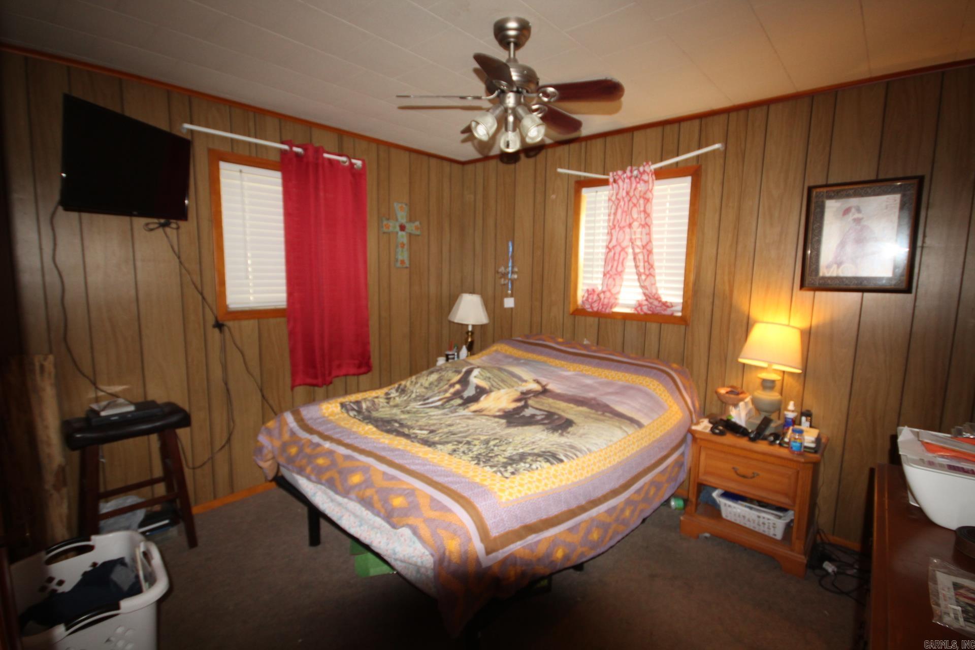 Original Mineral Springs - Residential