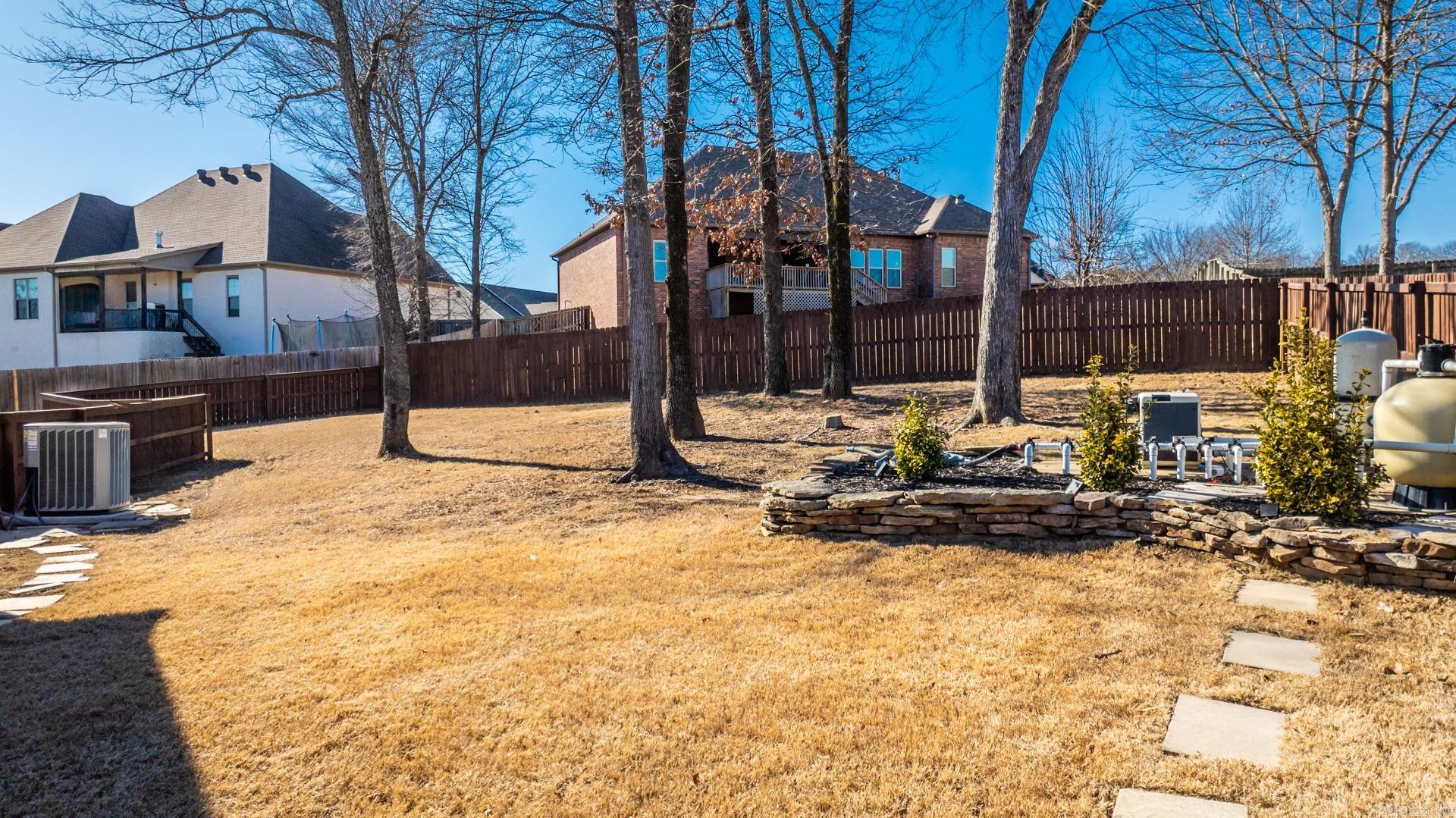 CHAPEL CREEK - Residential