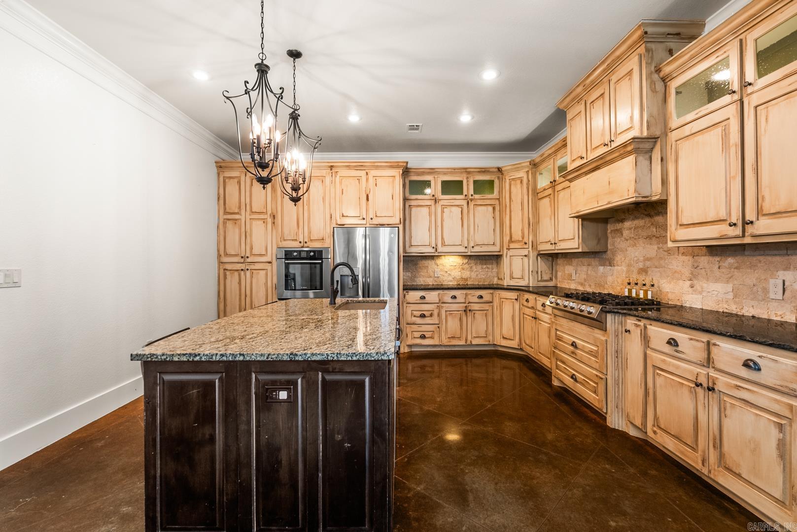 CHAPEL CREEK - Residential