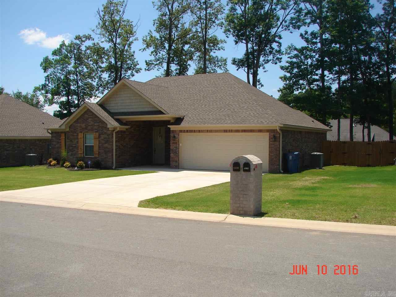 St Andrews Woods - Residential
