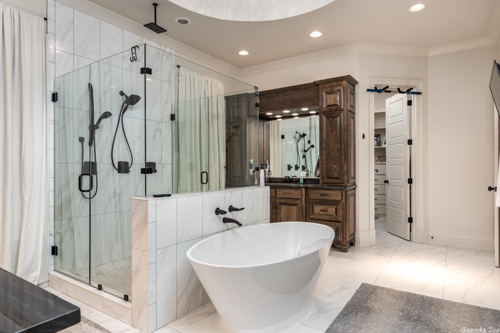 BELLA ROSA ESTATES - Residential