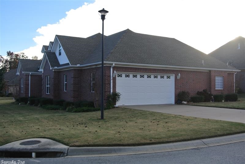 HURRICANE MEADOWS - Residential