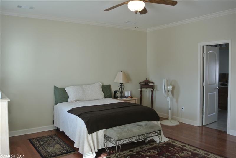 HURRICANE MEADOWS - Residential