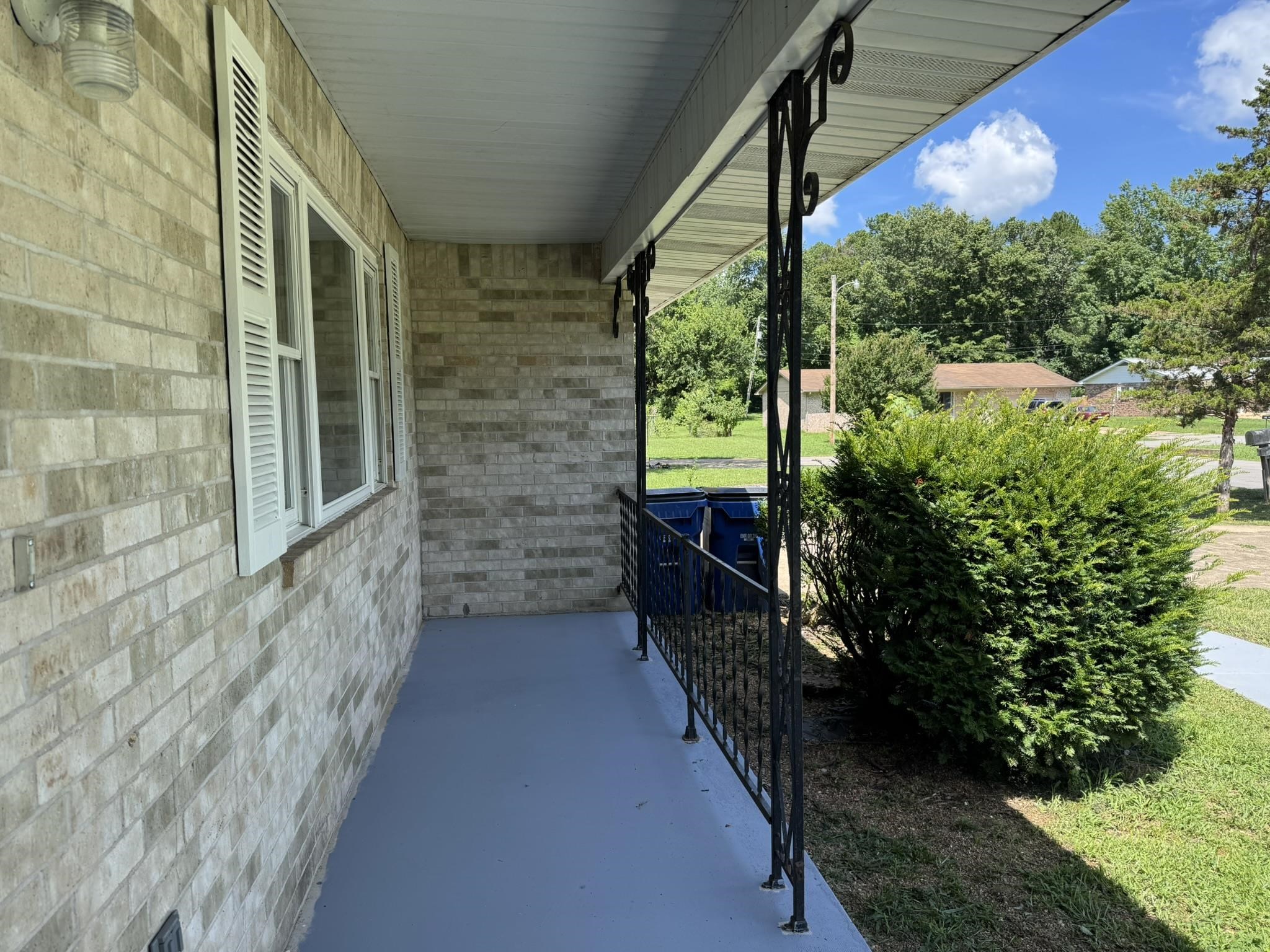SCHUTTS ADD - Residential