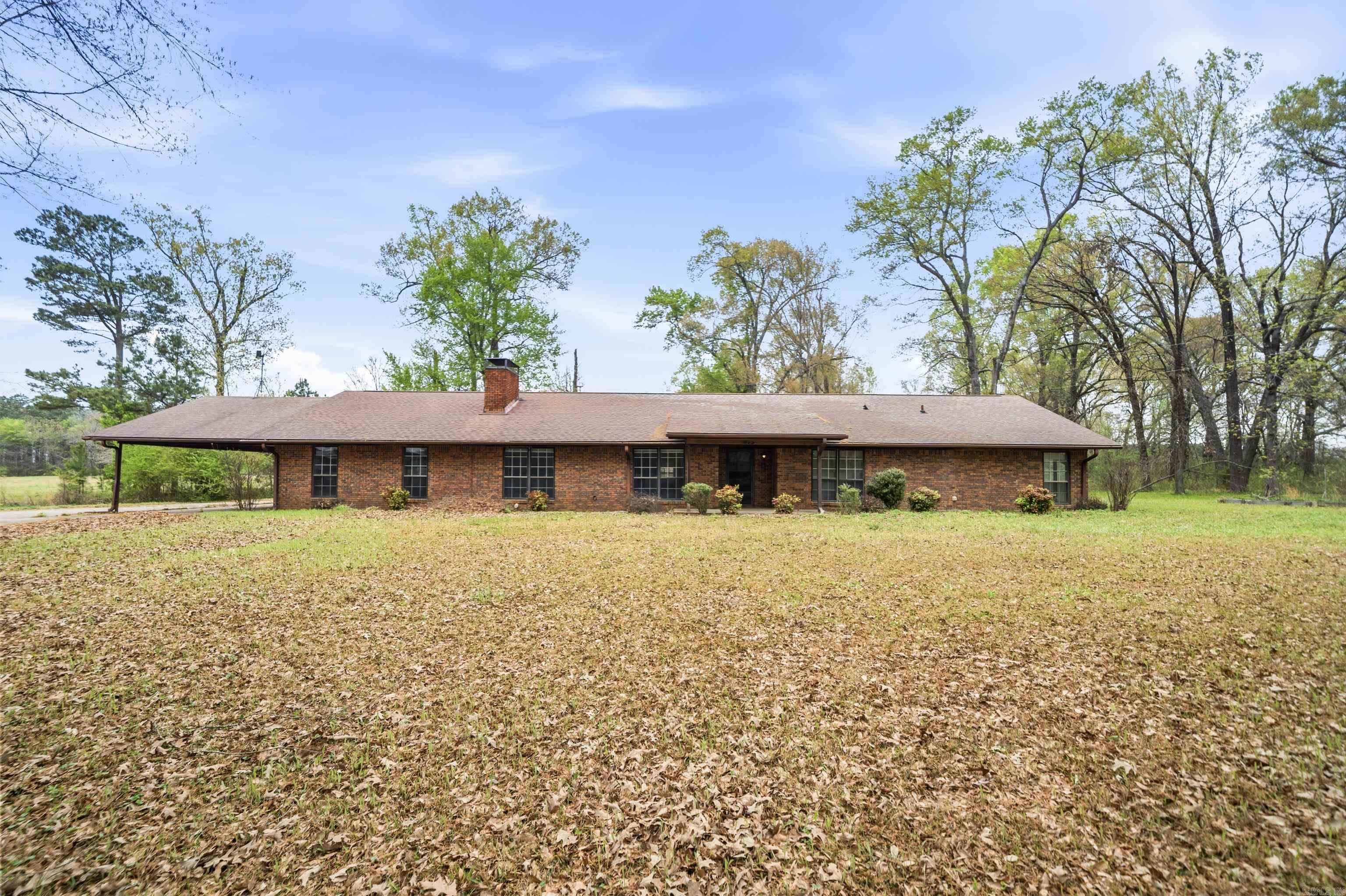 Call Listing Agent Dustin Reynolds for Showing Information 214-548-7996