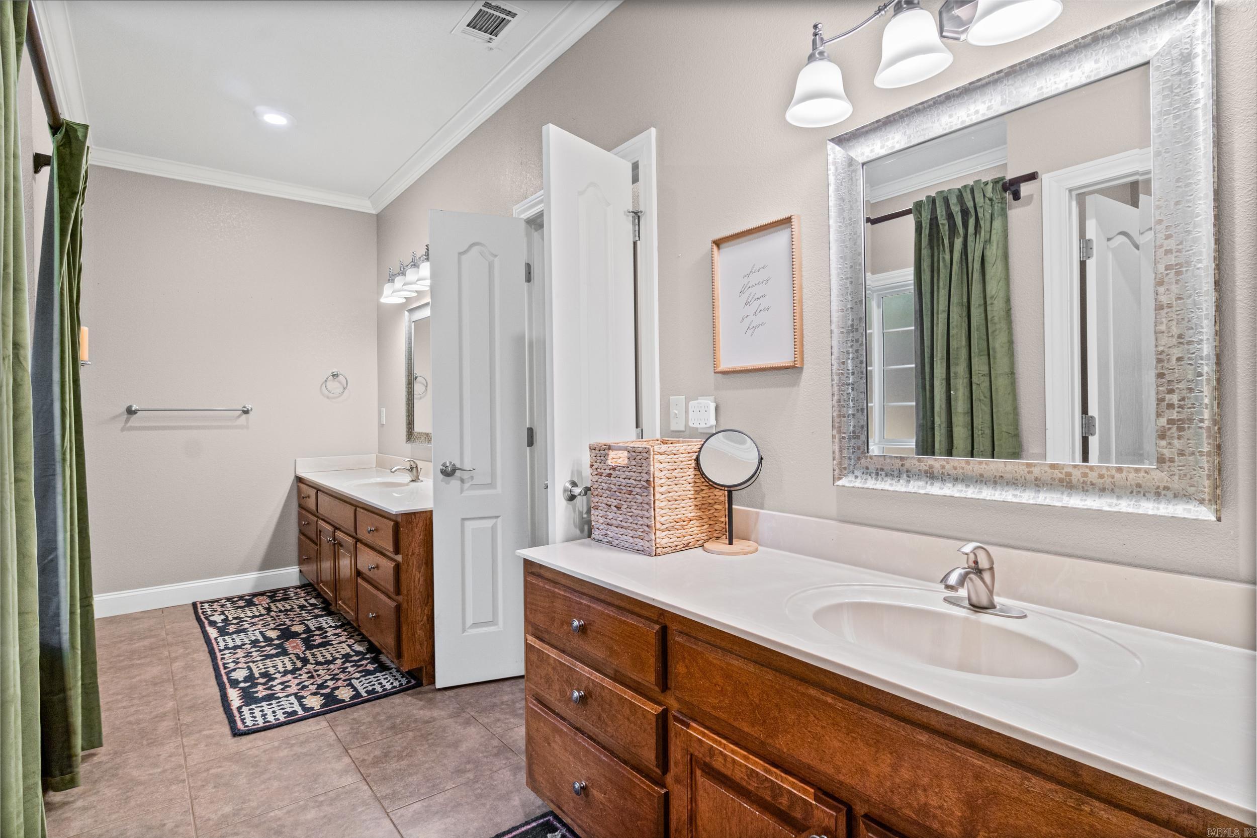 Delta Highlands - Residential