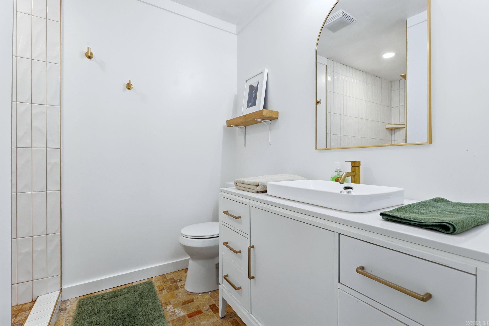POINT WEST ADDN - Residential