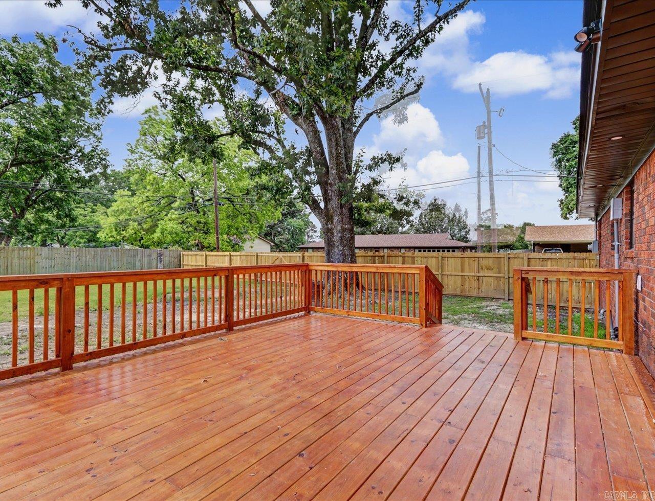 REEDWOOD - Residential