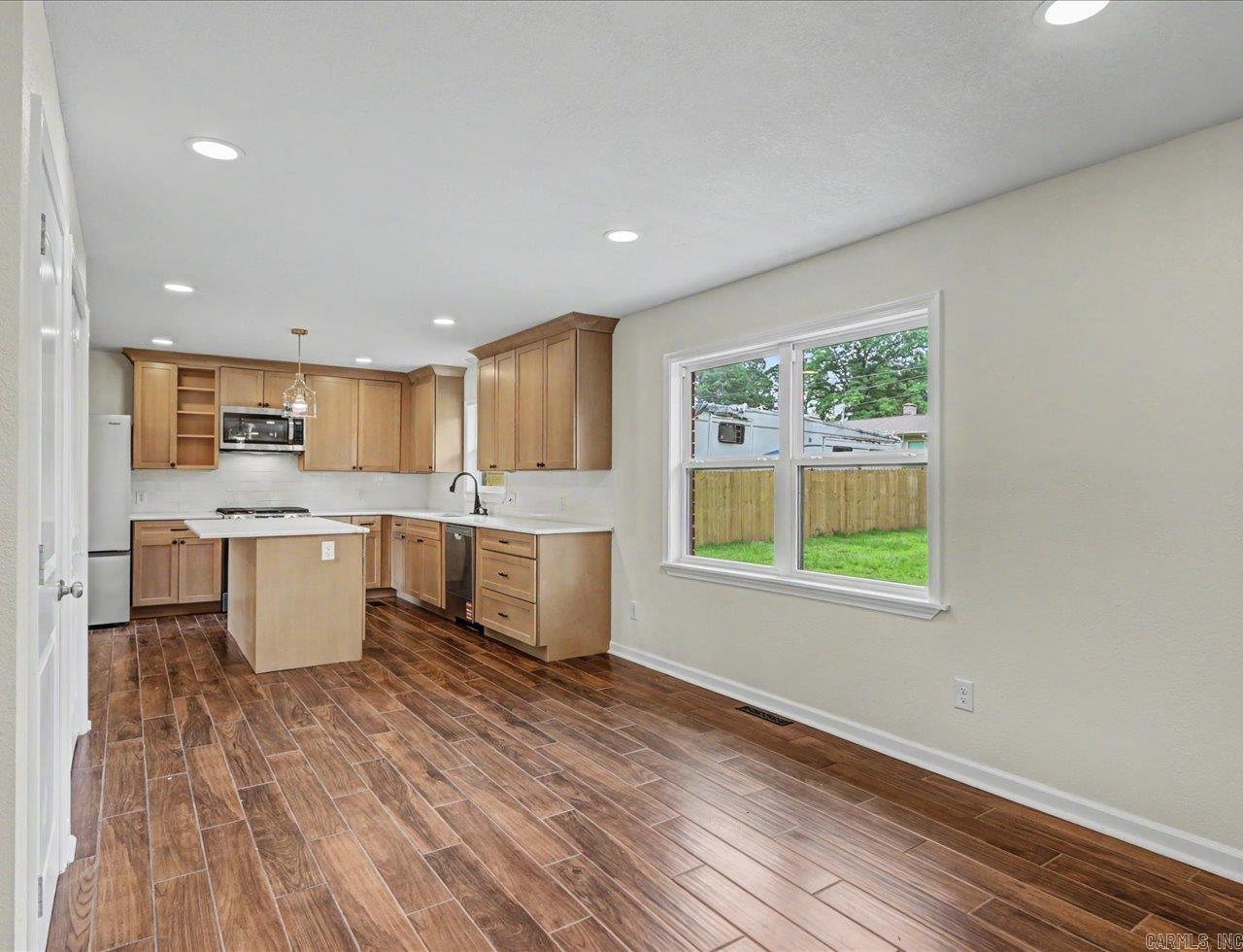 REEDWOOD - Residential