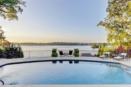 Quinns Lake Park - Residential