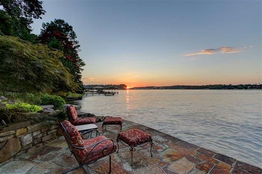 Quinns Lake Park - Residential