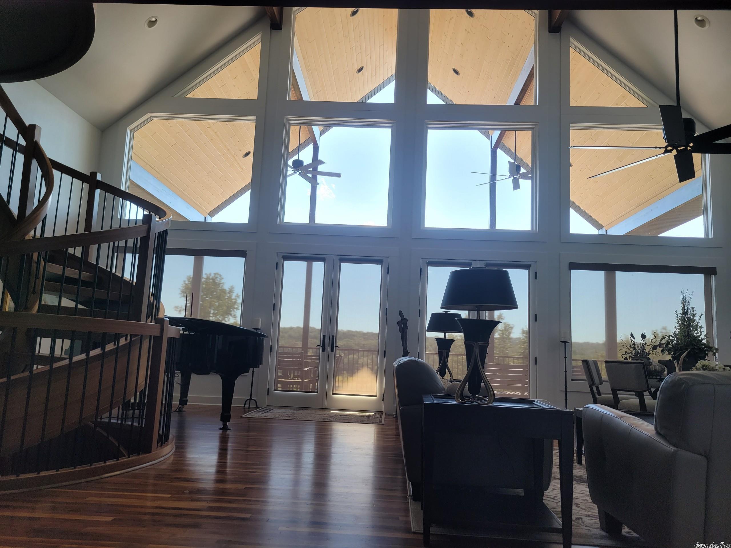 SKYPOINT ESTATES - Residential