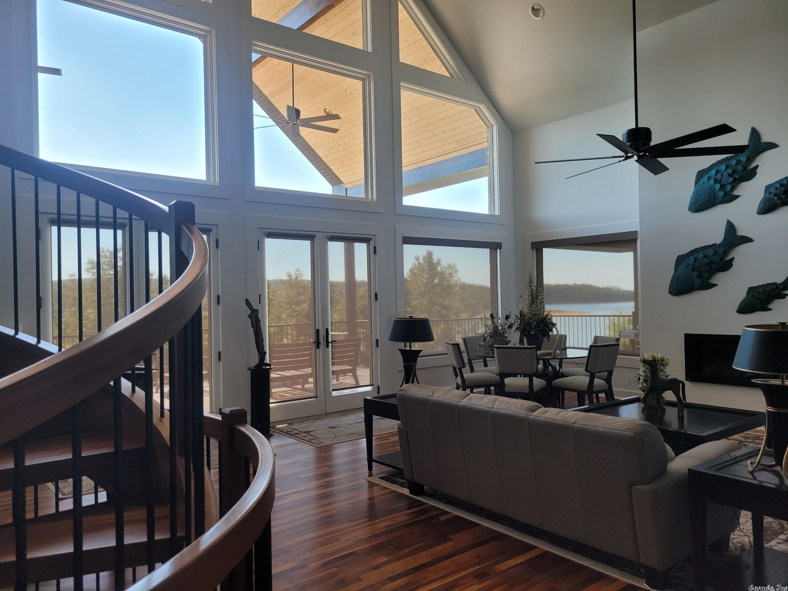 SKYPOINT ESTATES - Residential