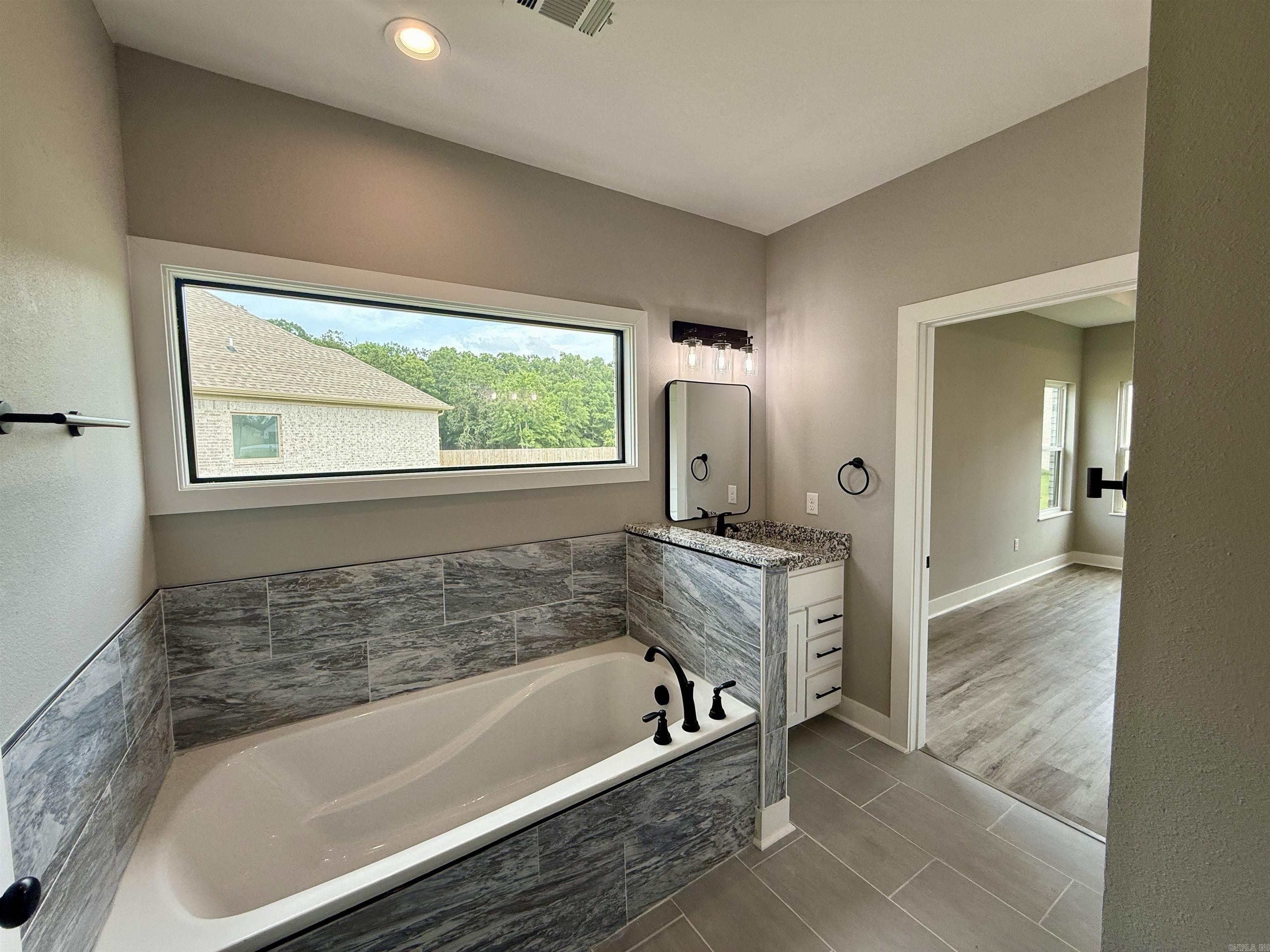EAST MEADOW - Residential