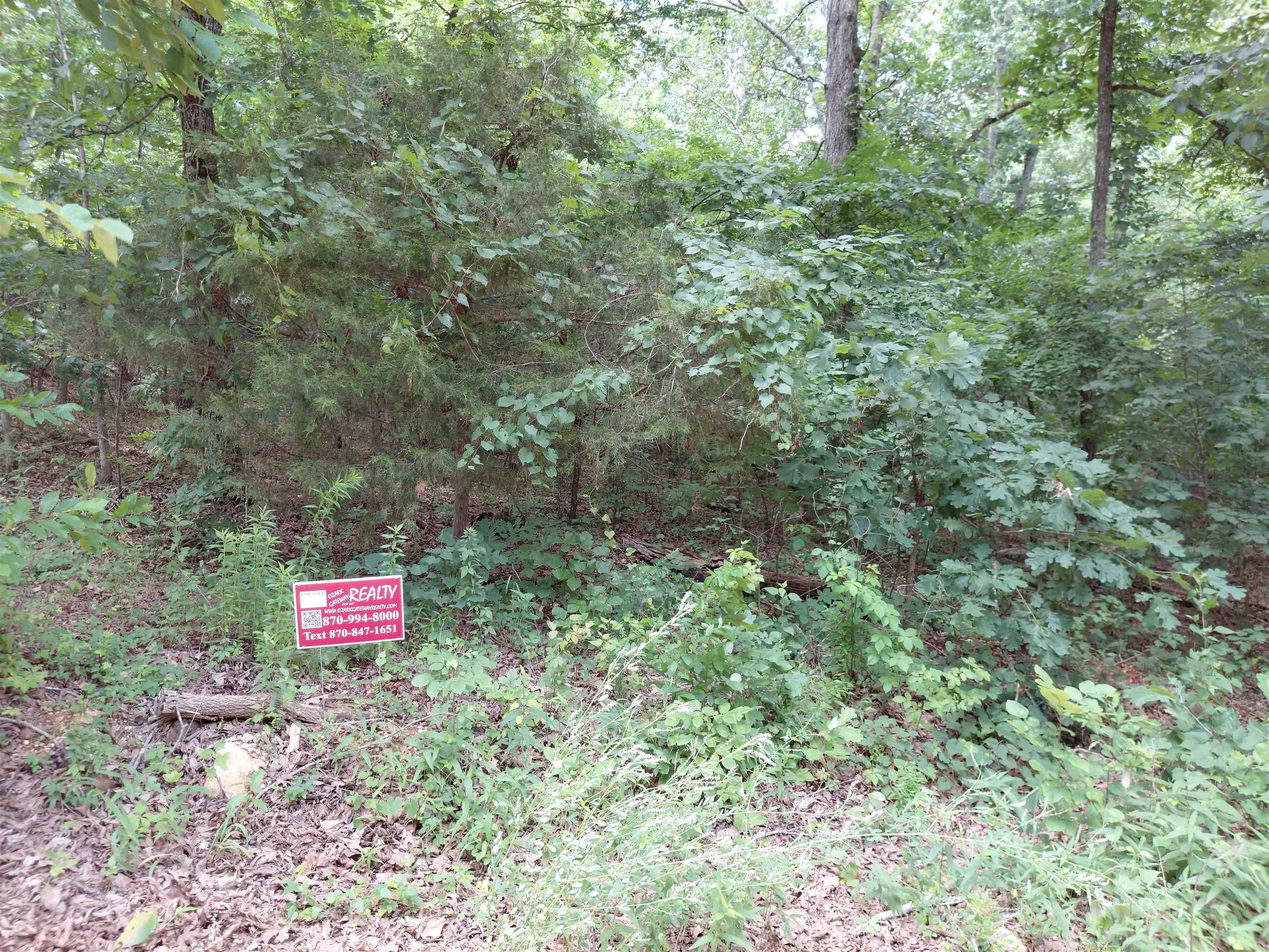 WEST LAKE HIDDEN VALLEY - Land