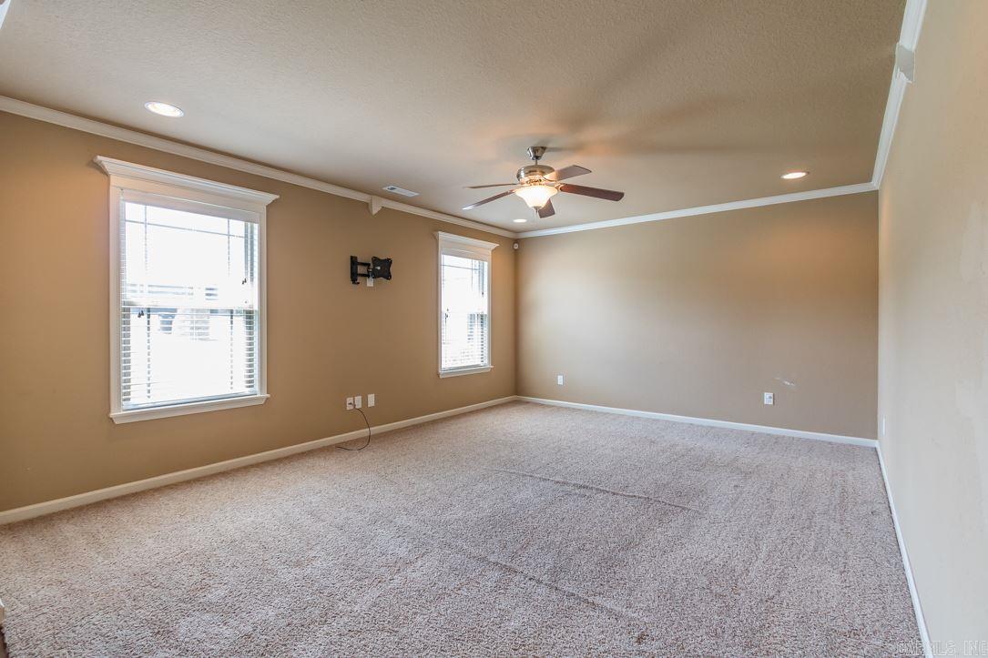 PARKWAY MEADOWS - Residential