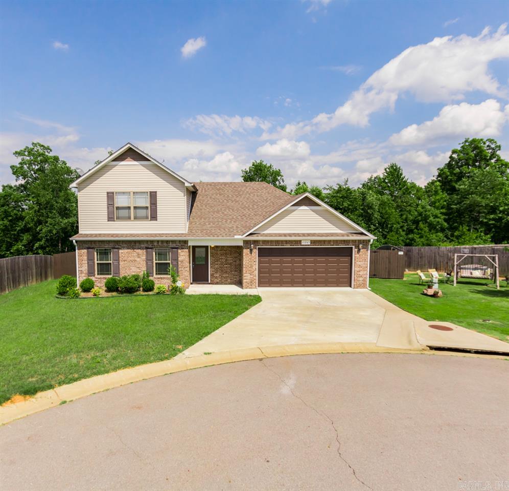 PARKWAY MEADOWS - Residential