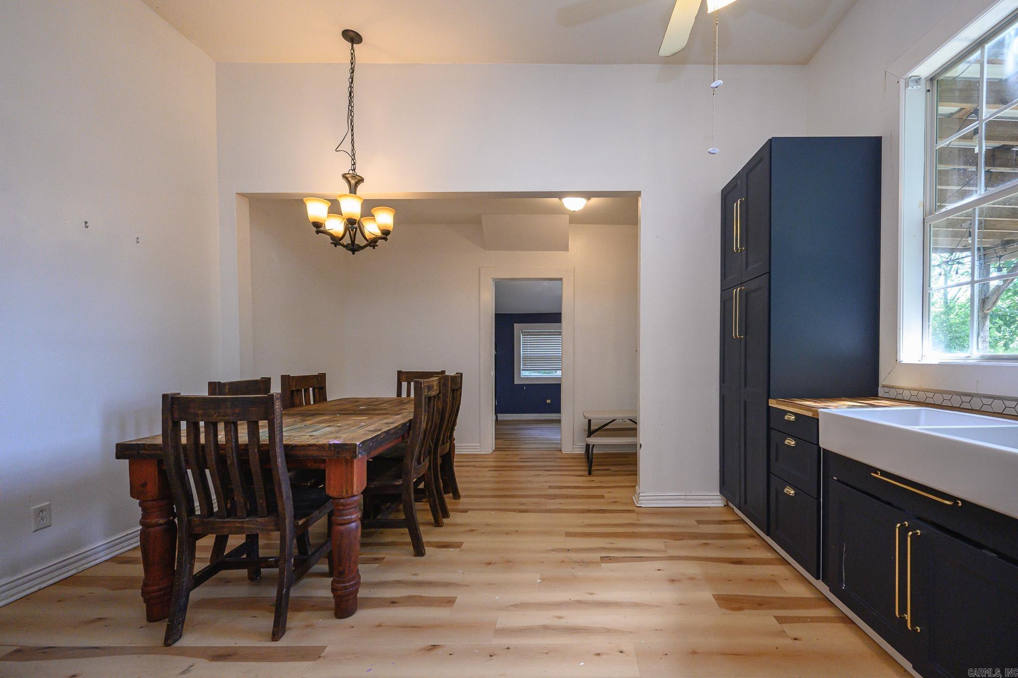 MENA ORIGINAL - Residential