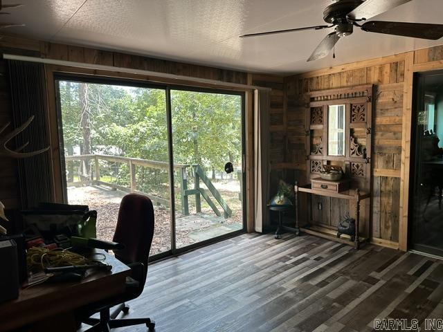 CHELSEA GLADE - Residential