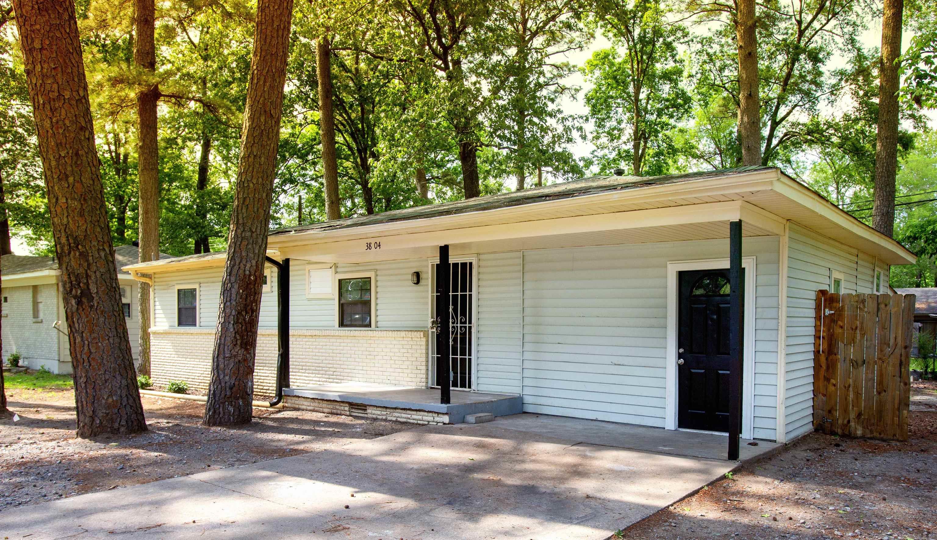 Towering Pines - Residential Lease
