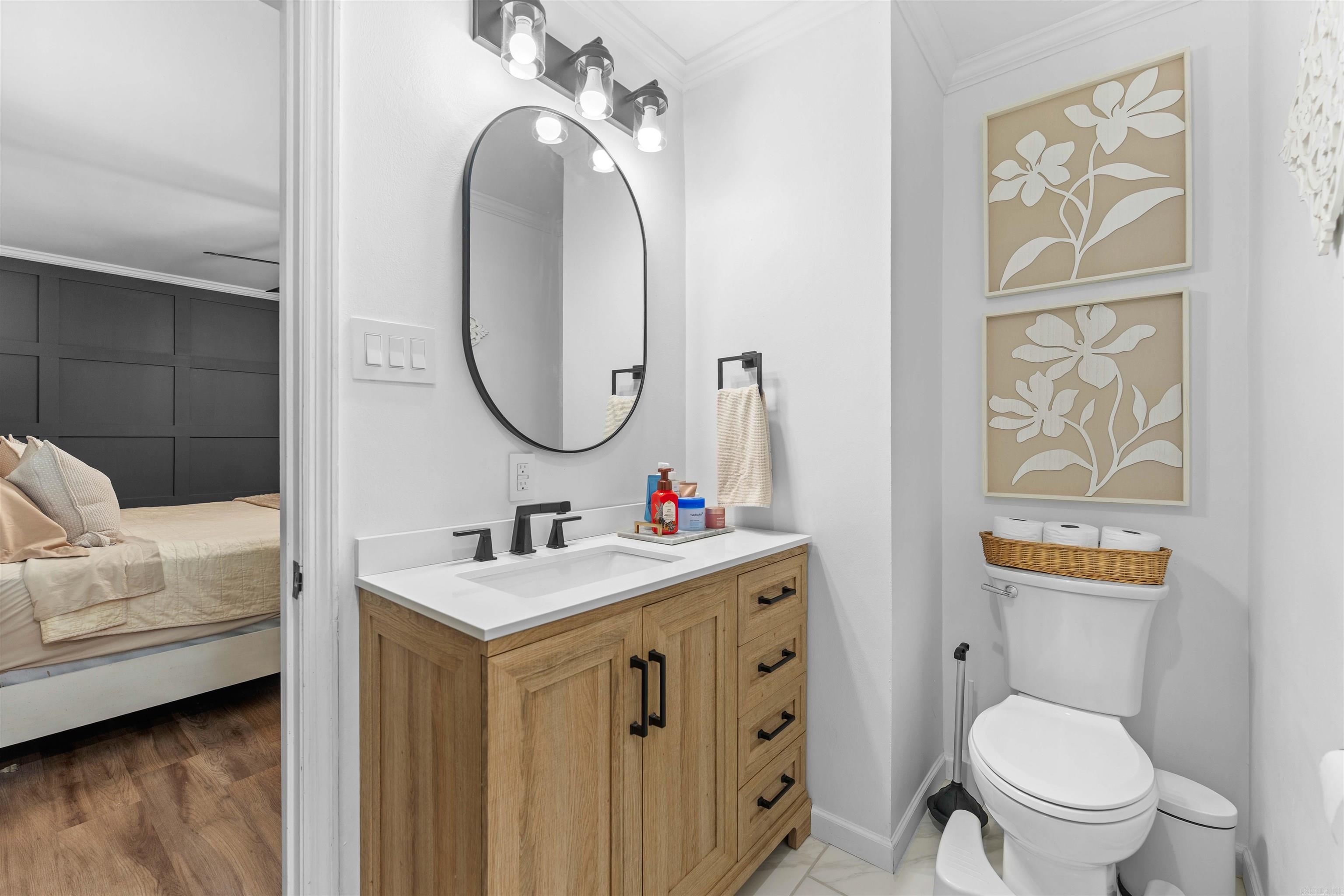 BLOOMFIELD HILLS - Residential
