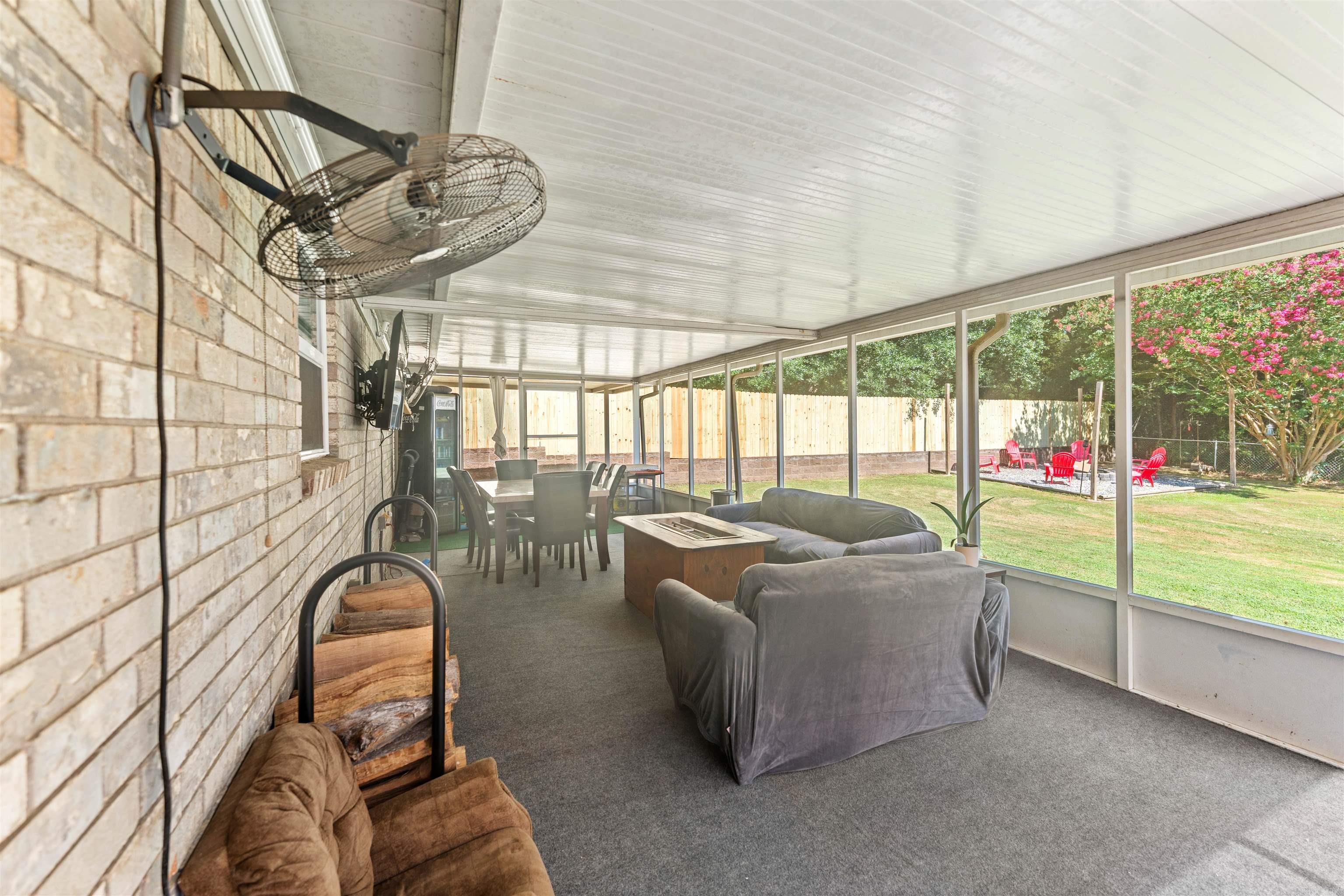 BLOOMFIELD HILLS - Residential