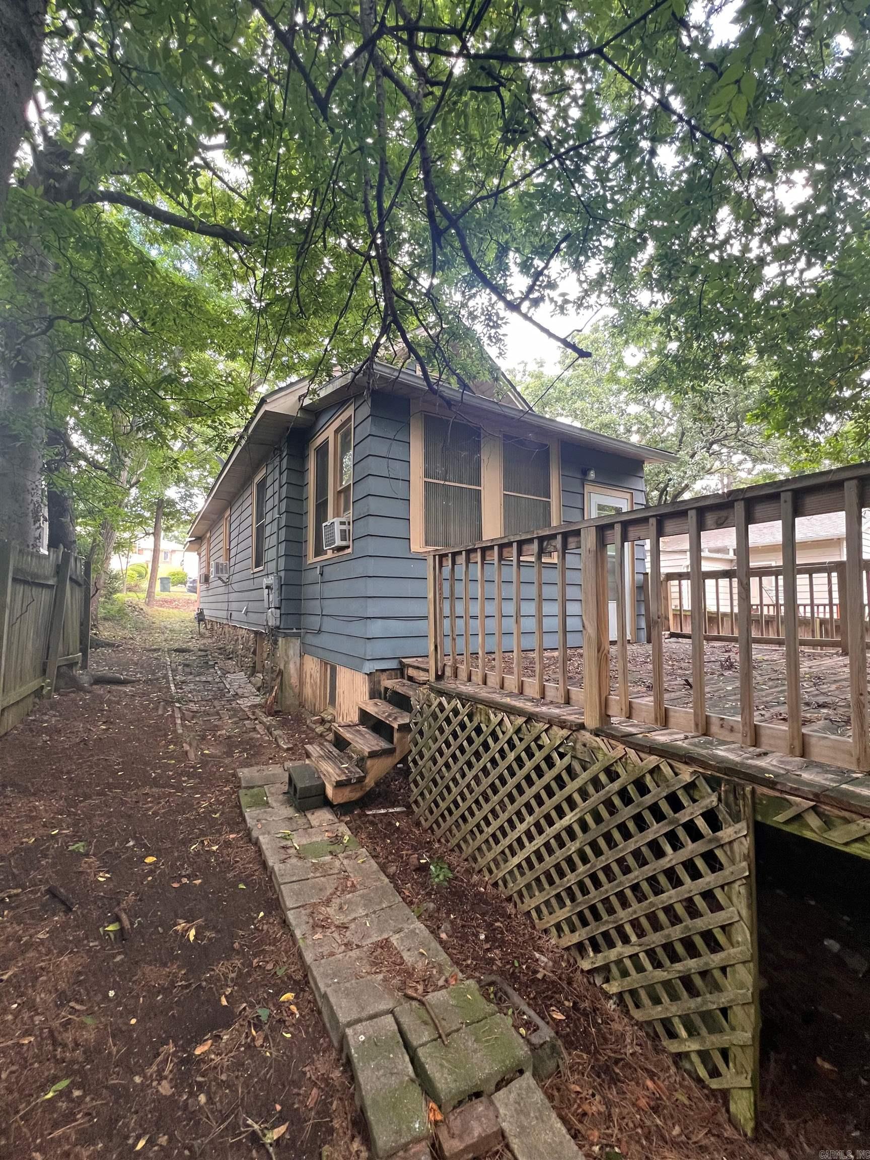 Lincoln Park - Residential