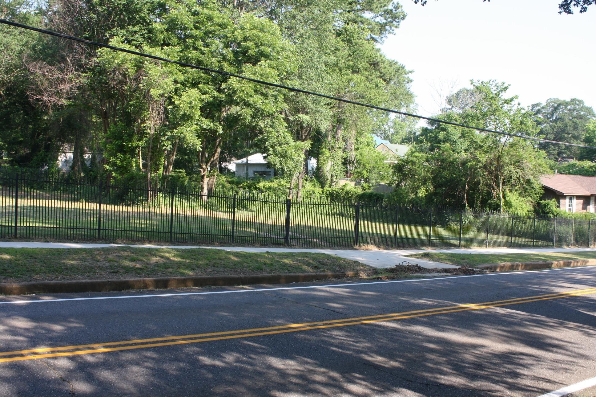 BEAUTIFUL HOME SITE - ALL UTILITIES AVAILABLED