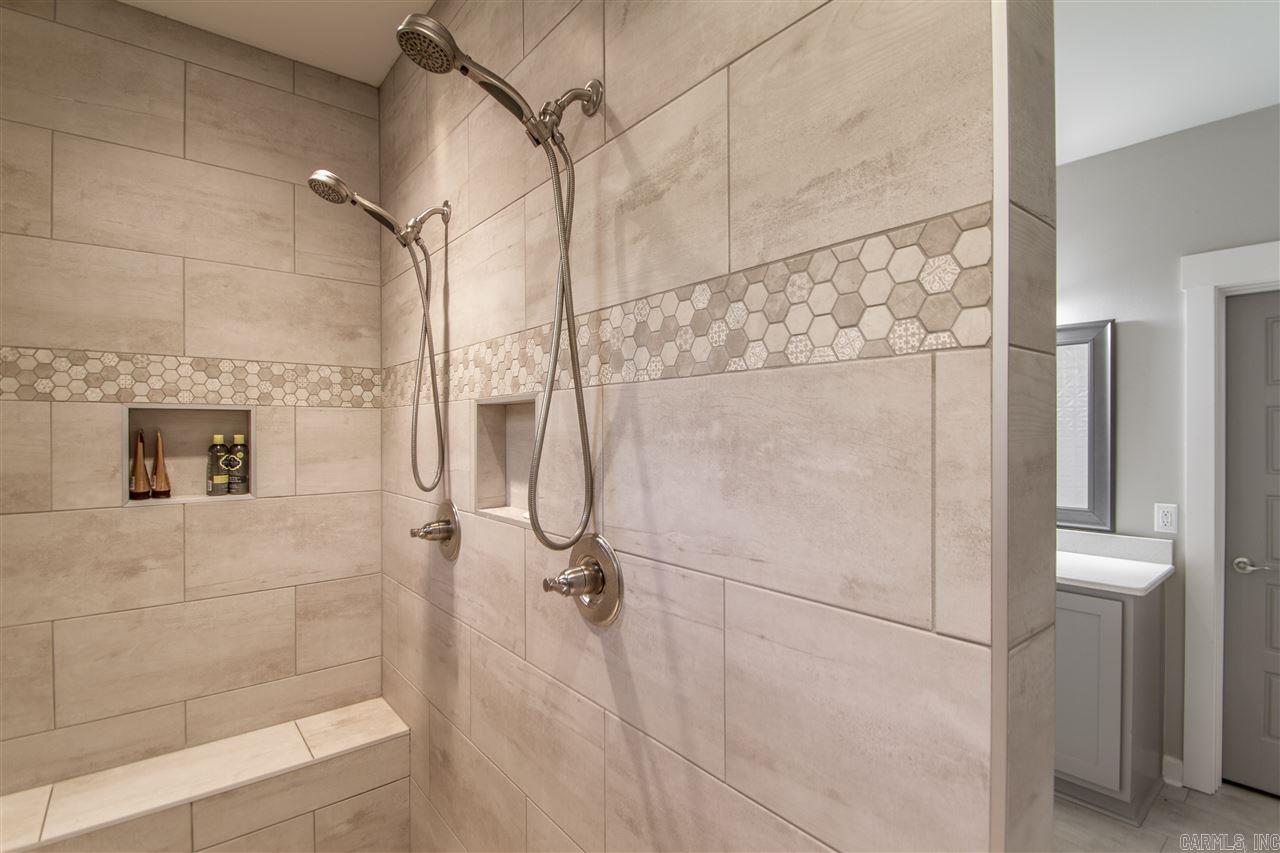 MAUMELLE VALLEY ESTATES - Residential