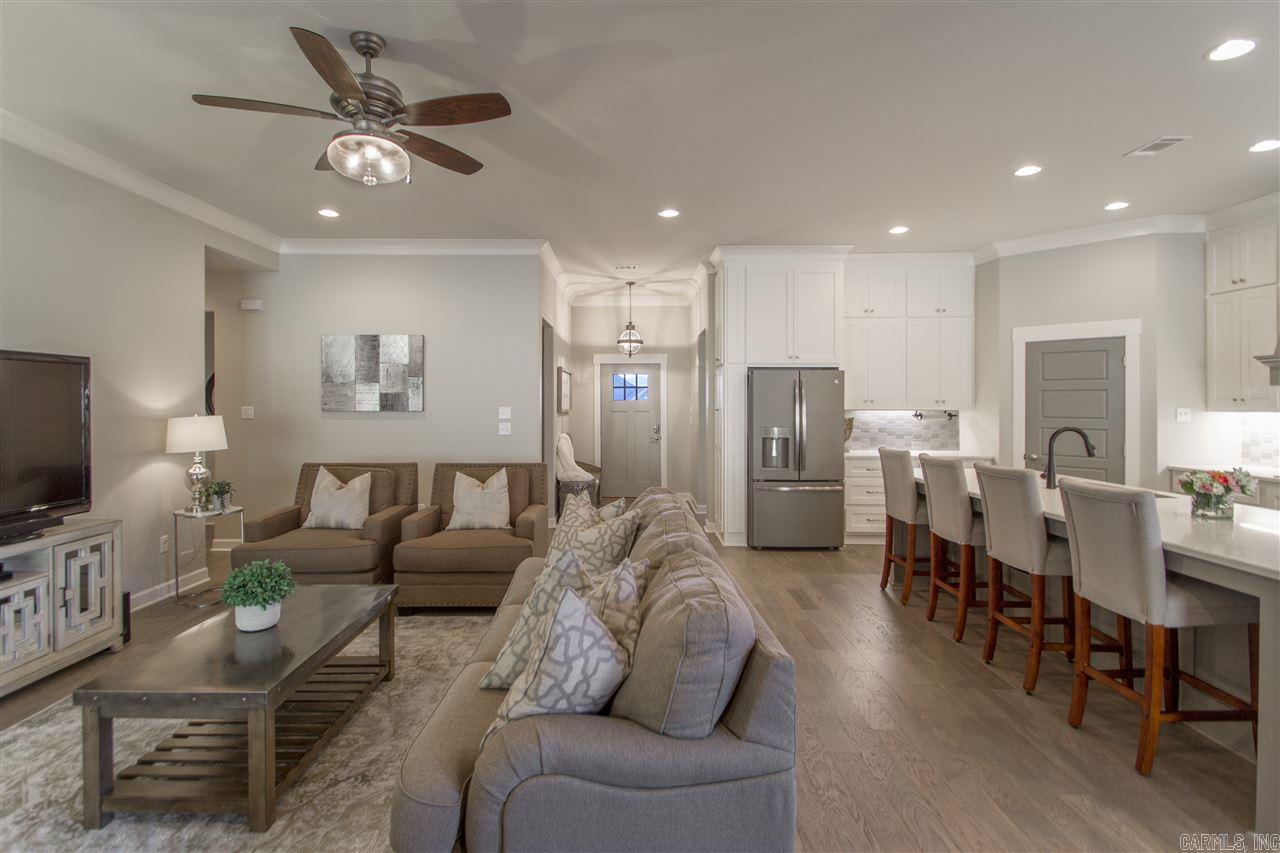 MAUMELLE VALLEY ESTATES - Residential