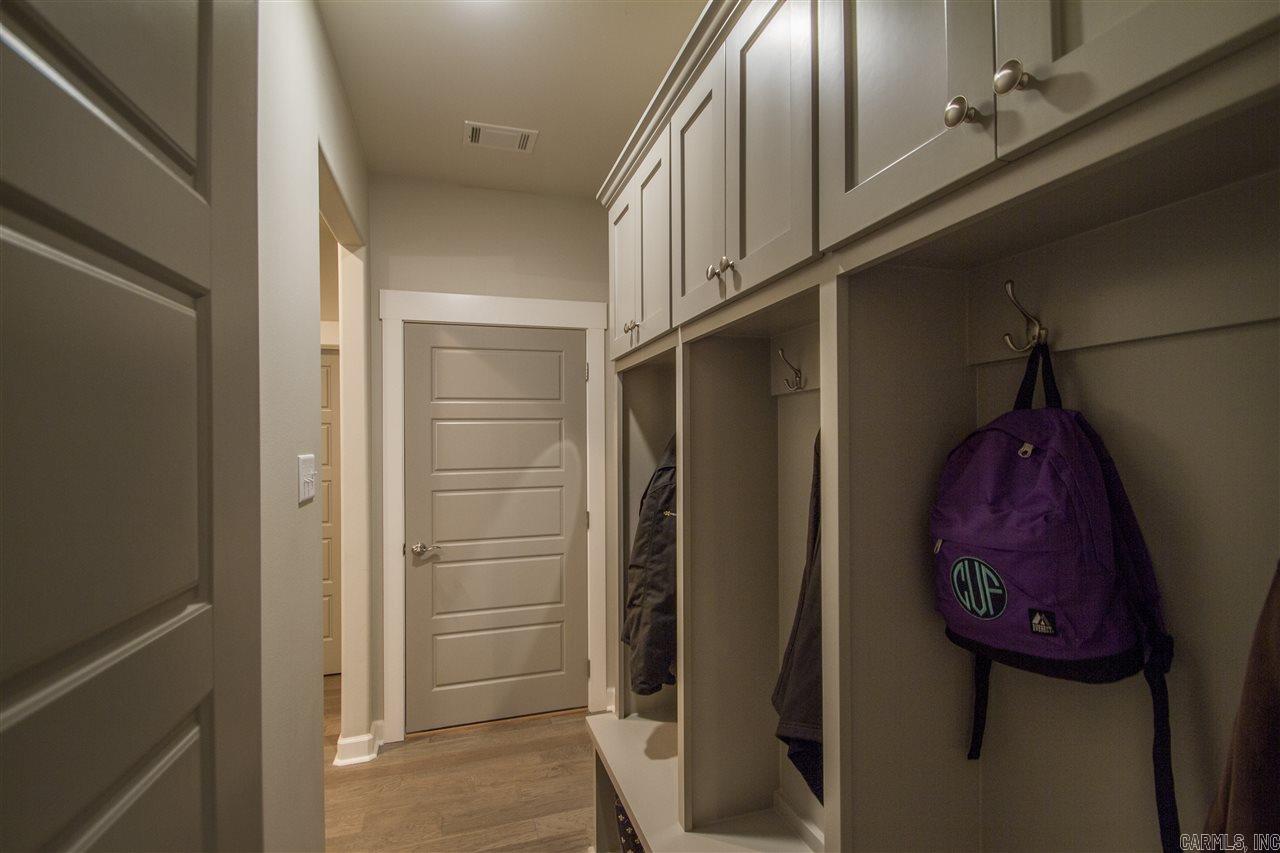 MAUMELLE VALLEY ESTATES - Residential
