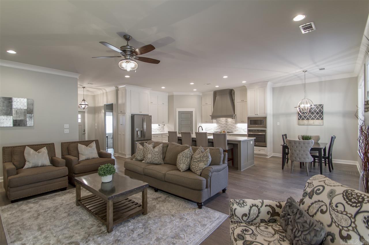 MAUMELLE VALLEY ESTATES - Residential