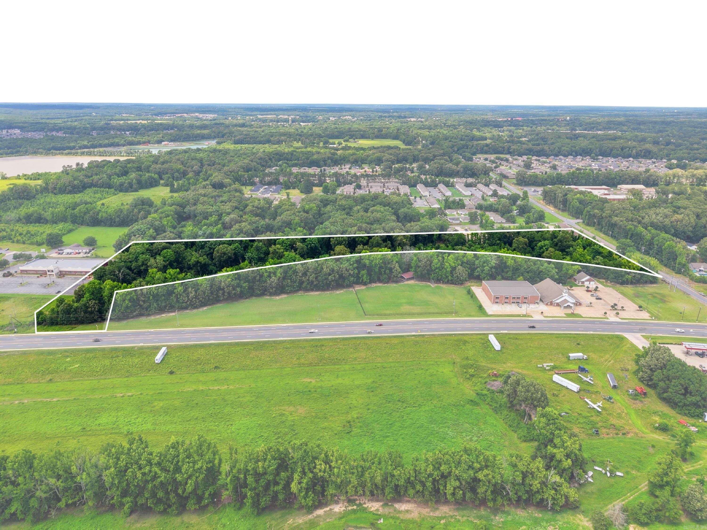 Cabot City Area - Commercial Sale
