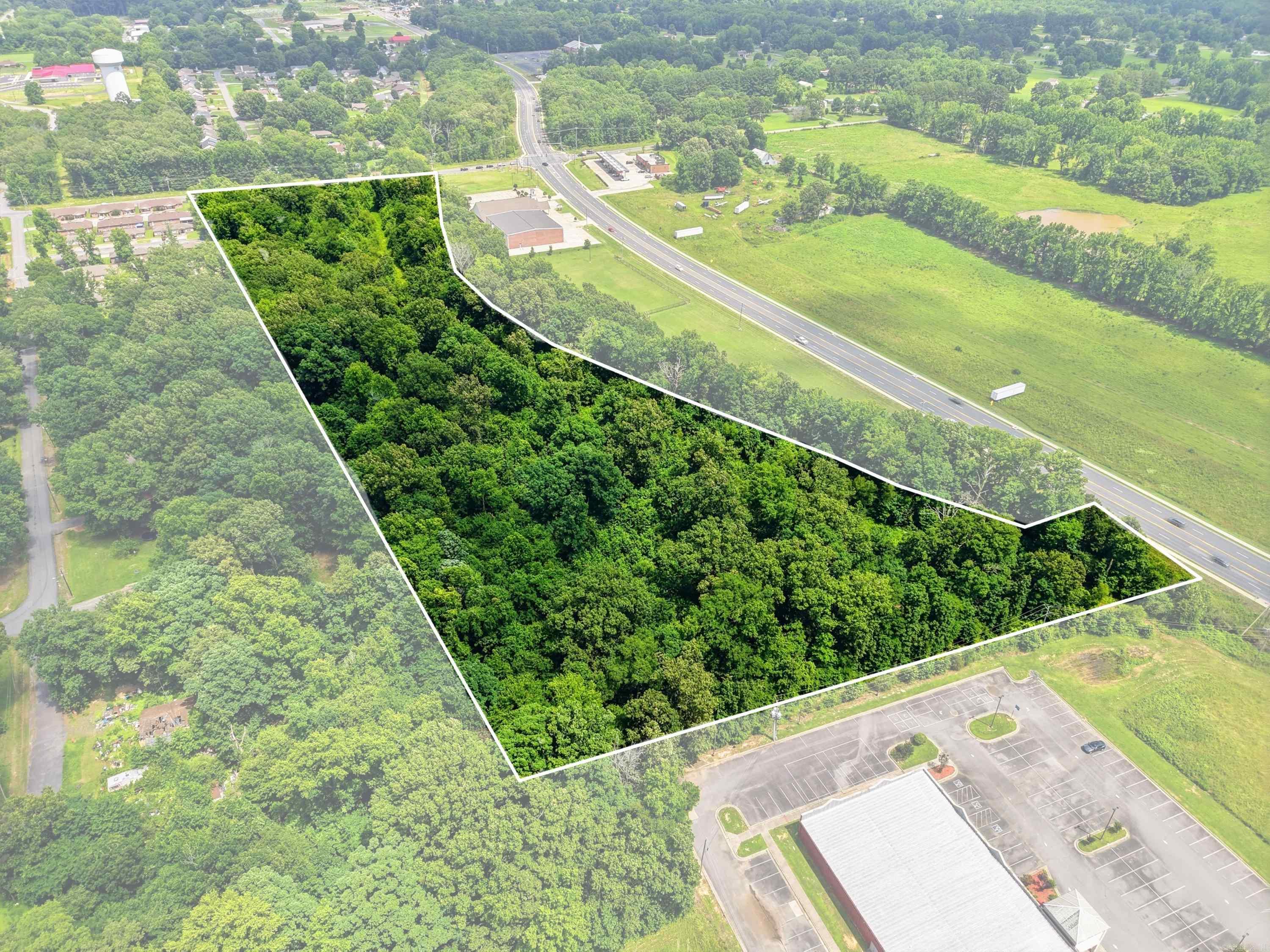 Cabot City Area - Commercial Sale
