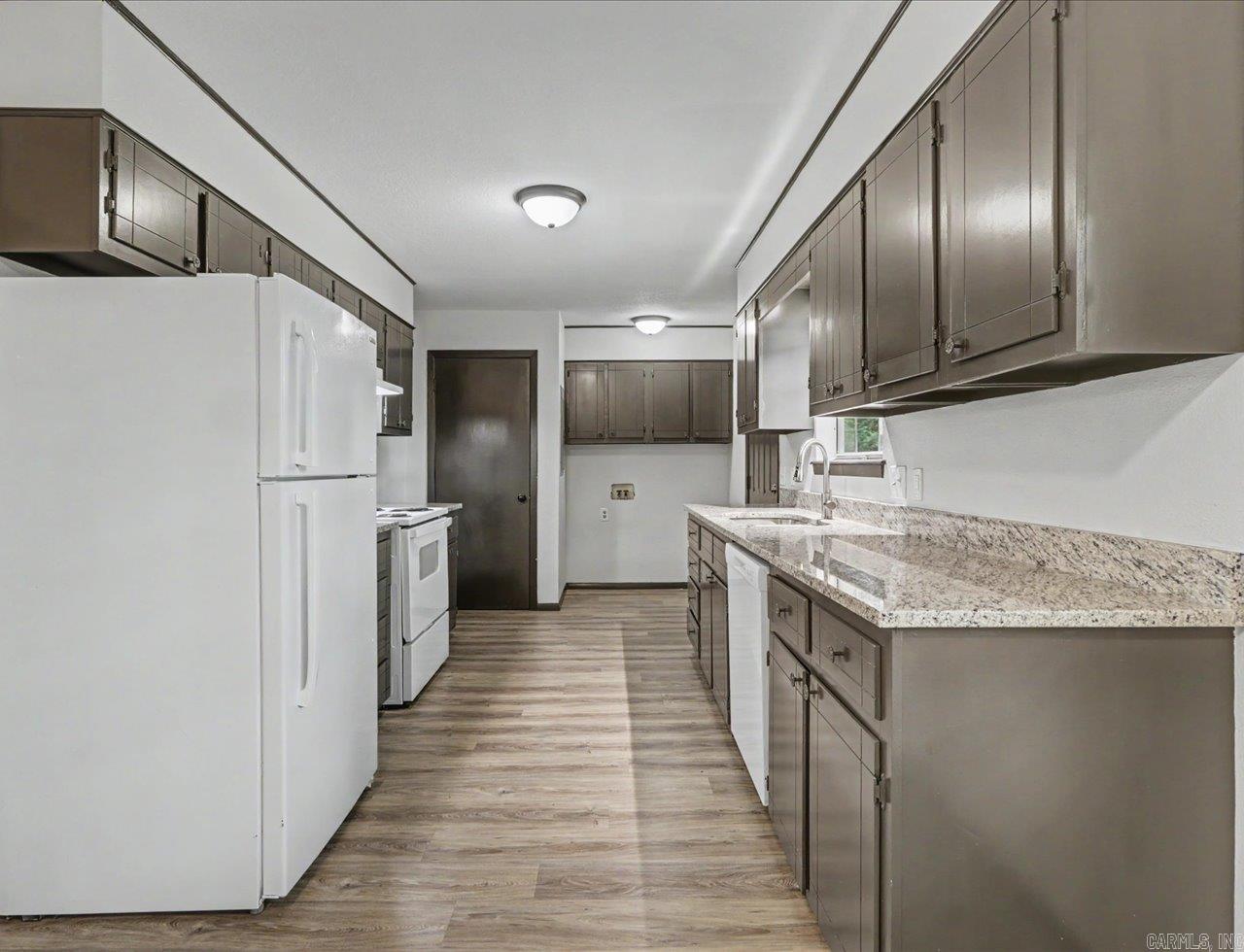 Lake Vist Estates - Residential Income