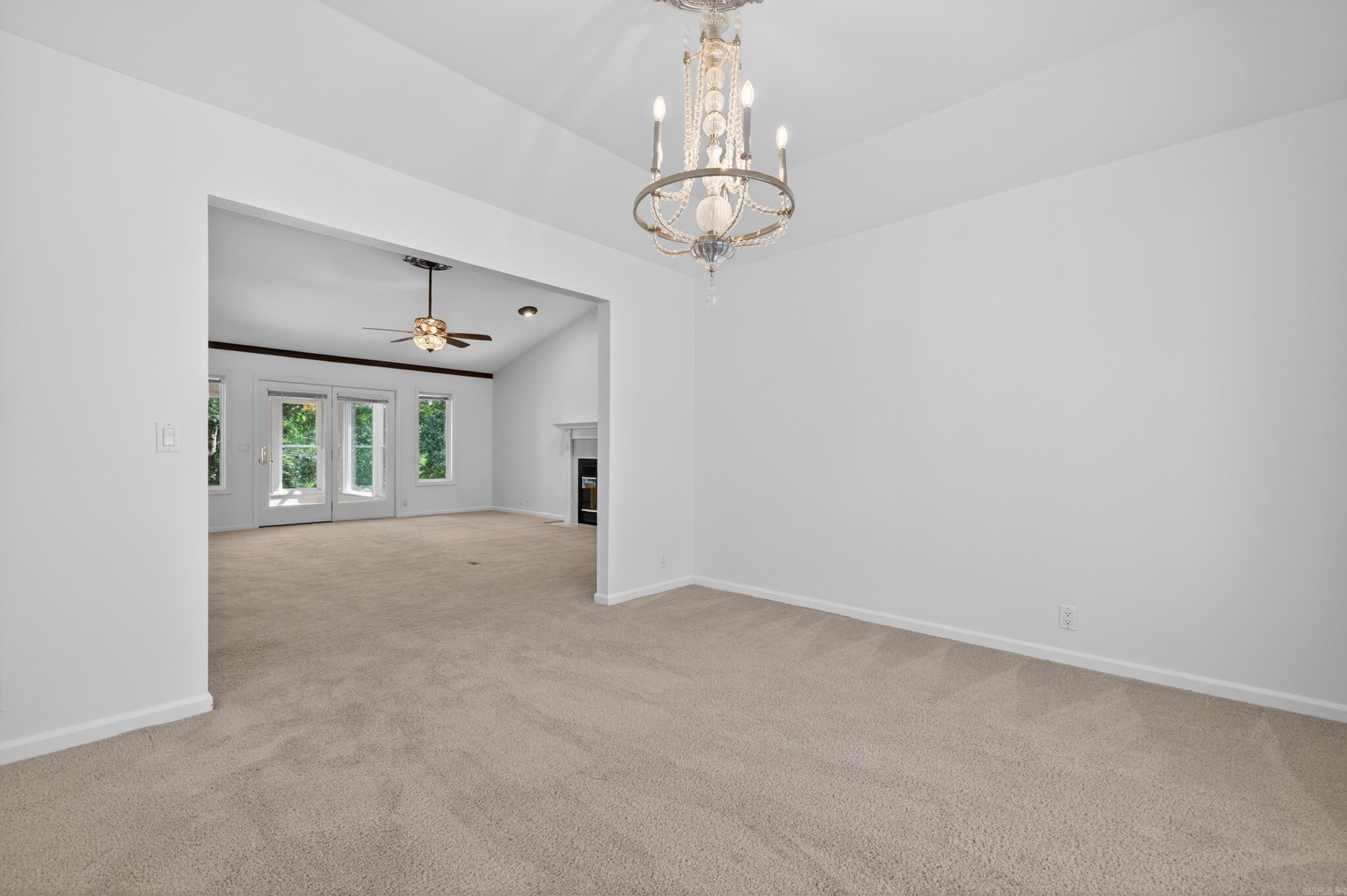 Megellan Courts - Residential