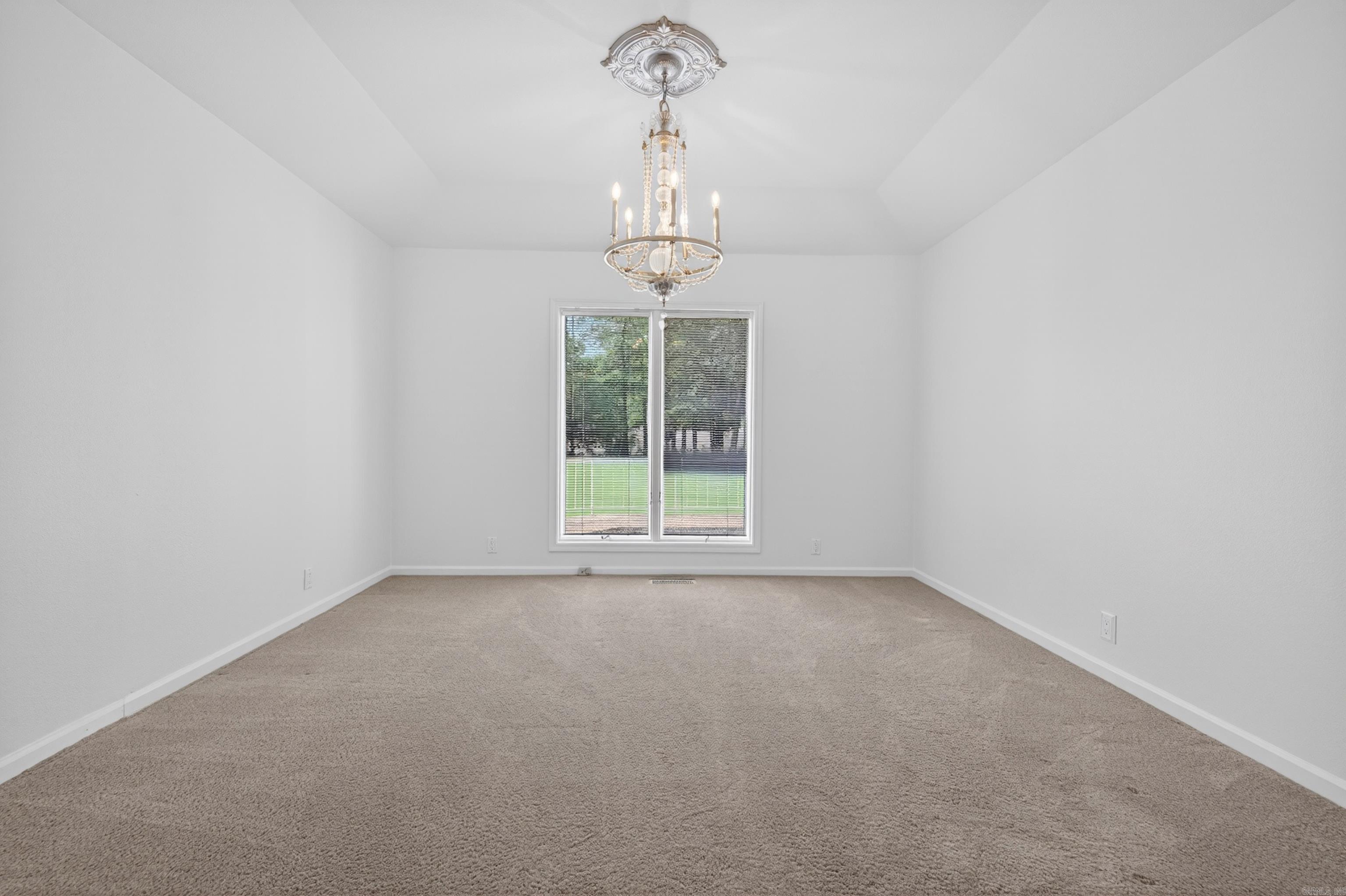 Megellan Courts - Residential