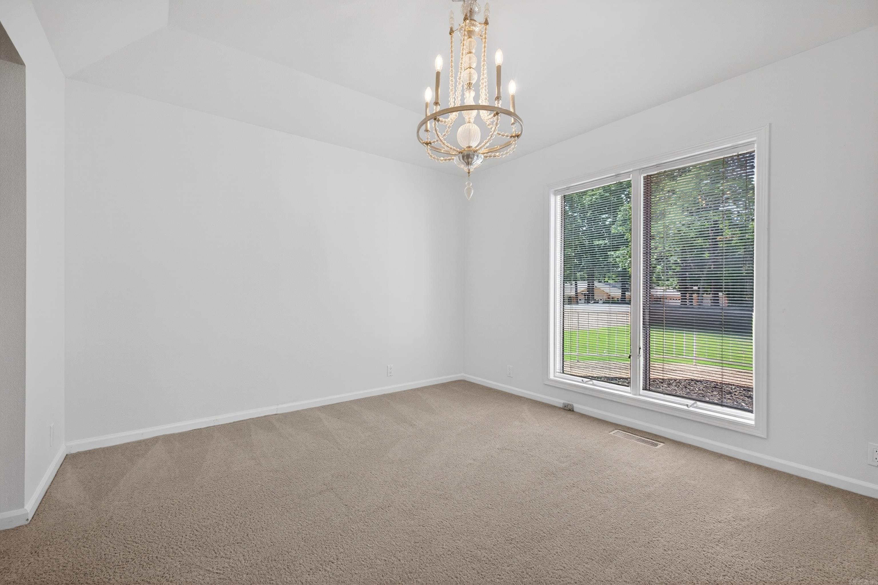 Megellan Courts - Residential