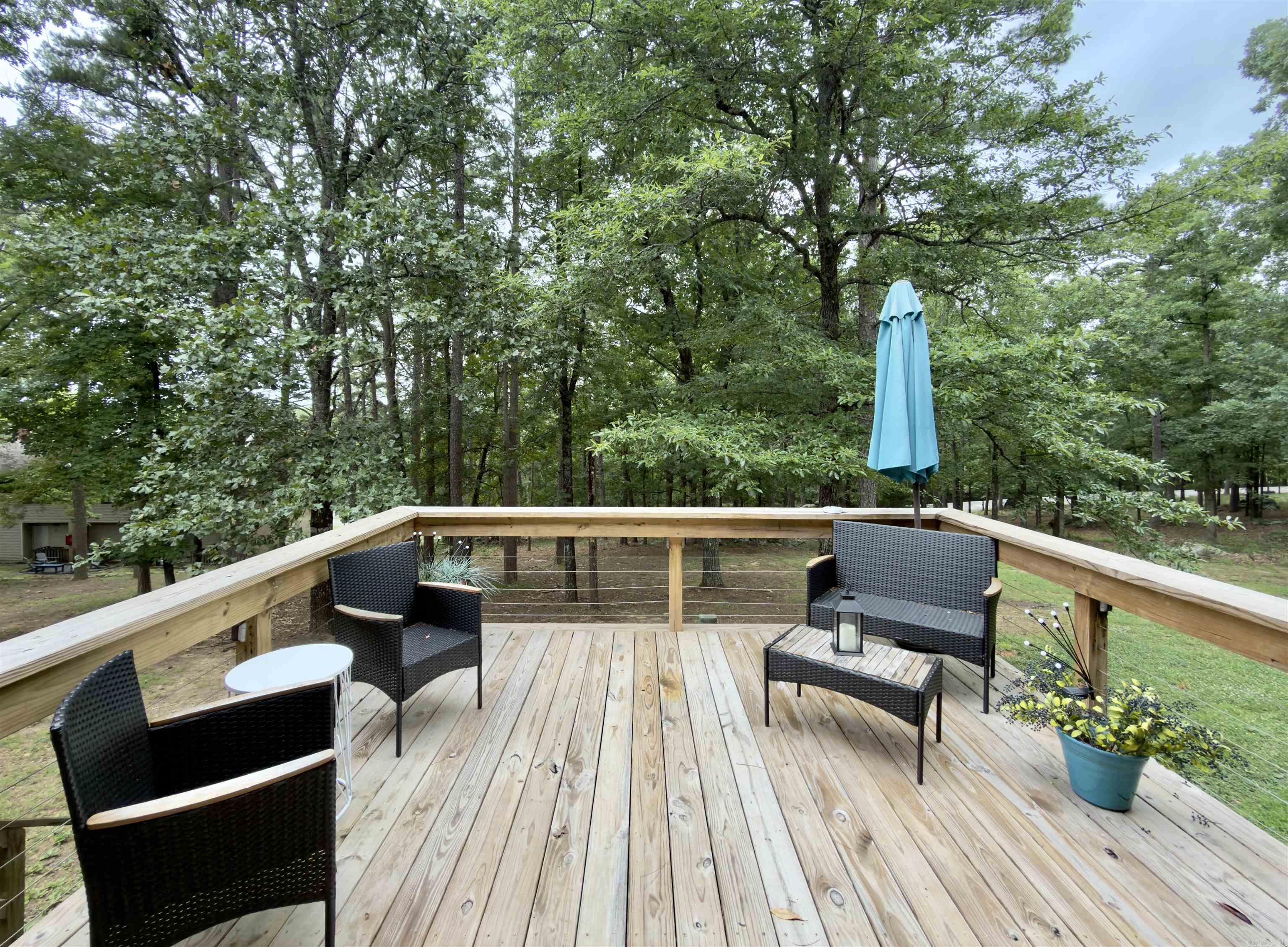 CHELSEA GLADE CONDO - Residential