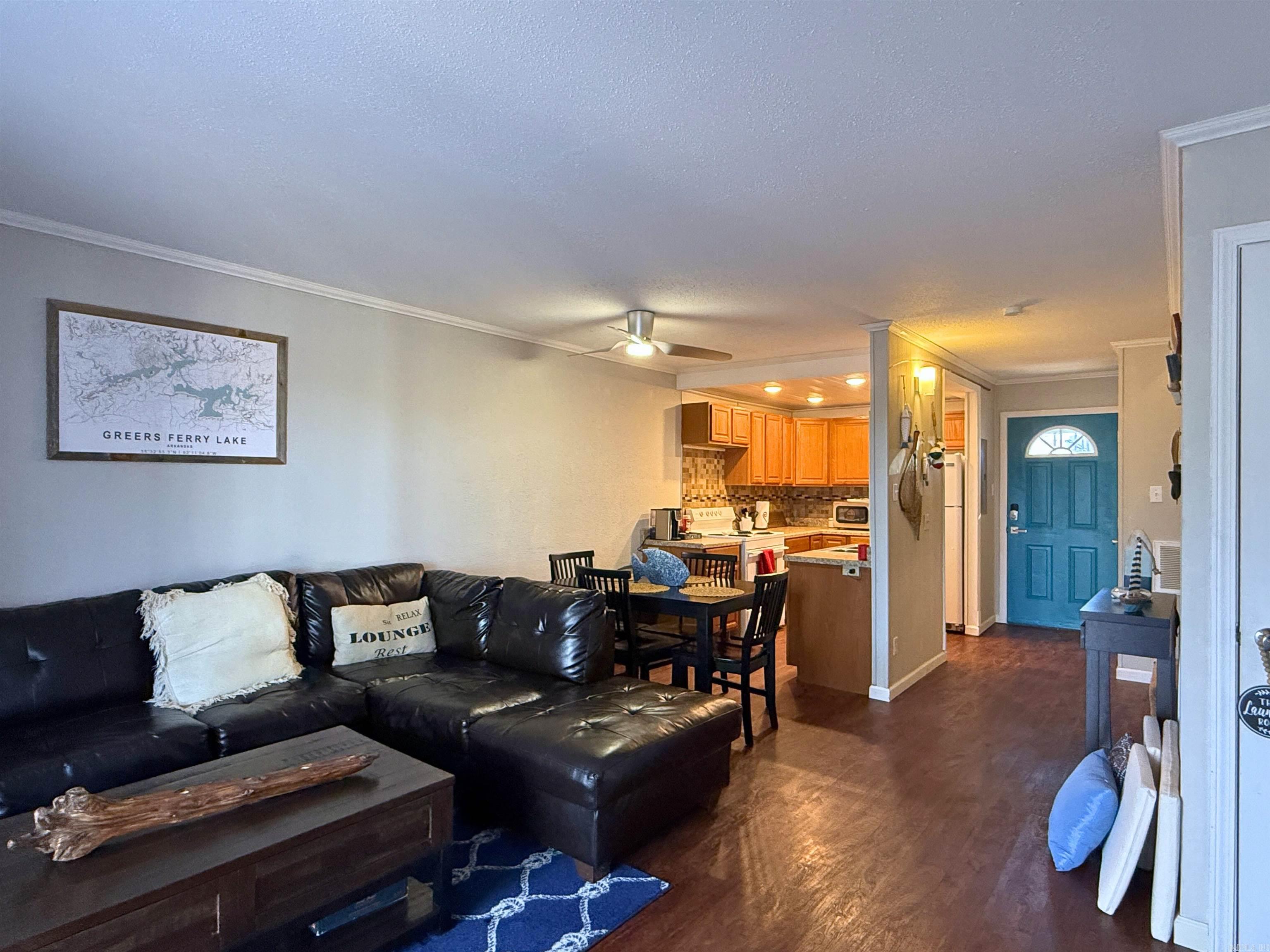 CHELSEA GLADE CONDO - Residential