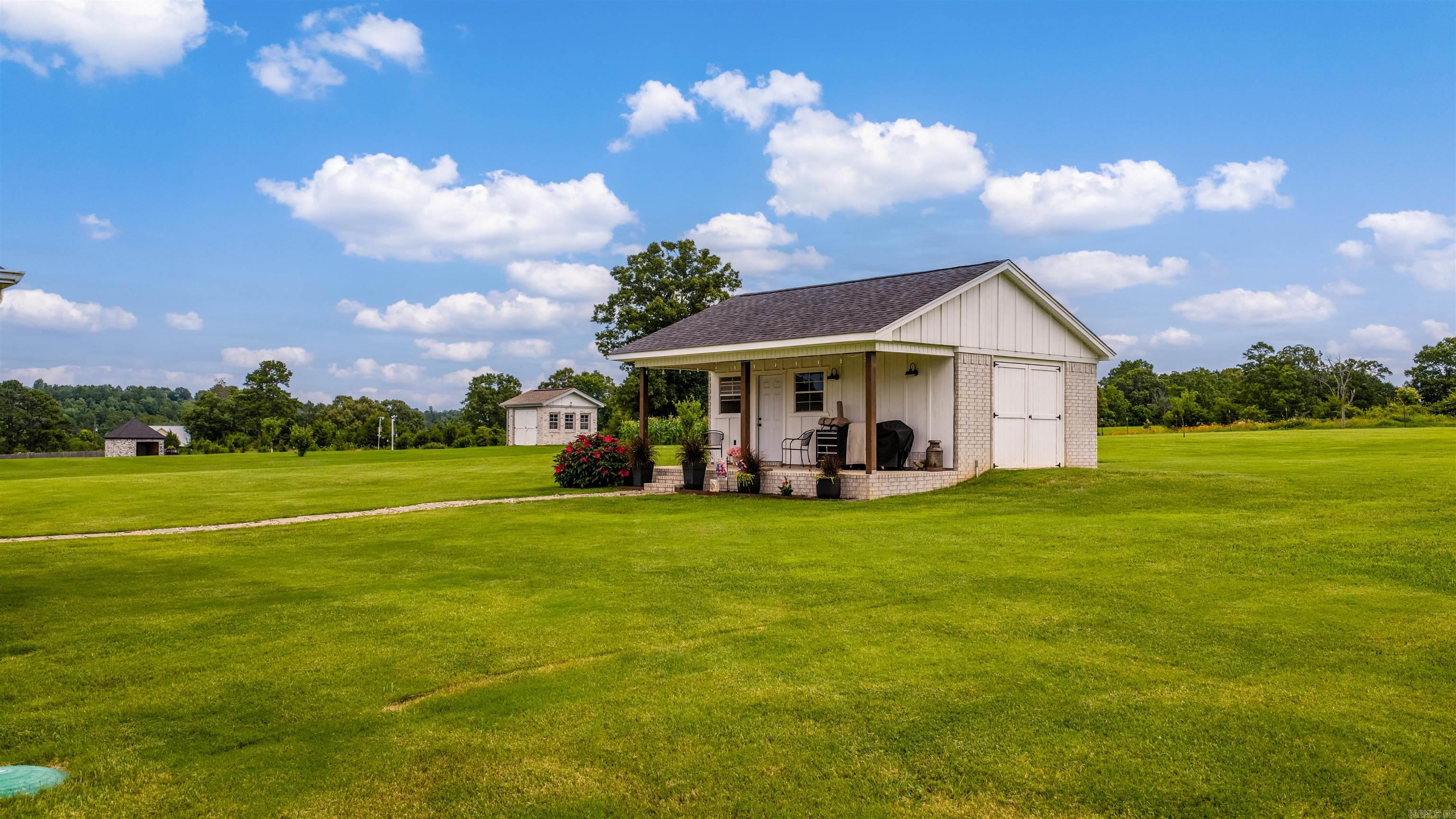 REPUBLICAN VALLEY ESTATES - Residential