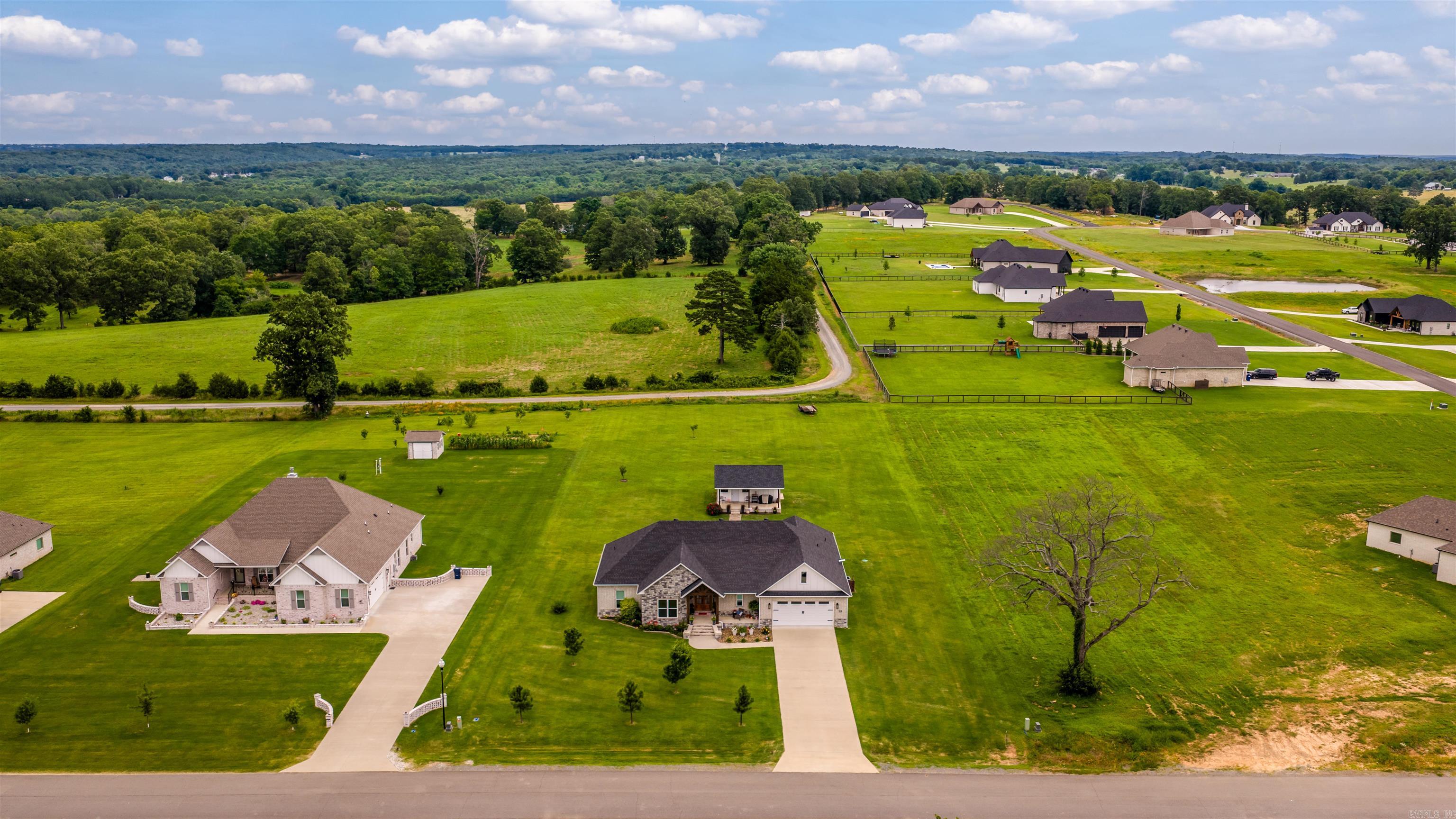 REPUBLICAN VALLEY ESTATES - Residential