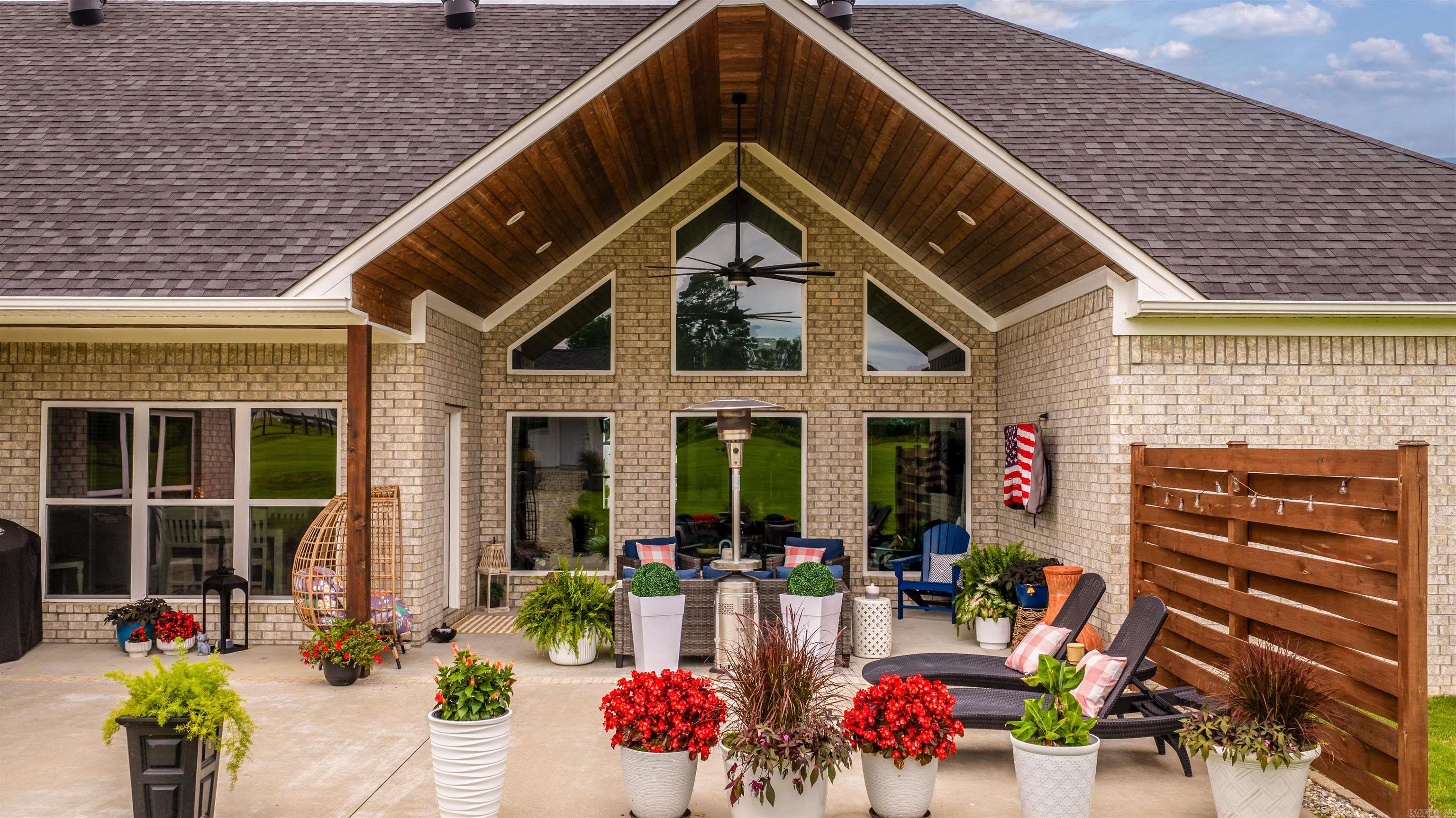 REPUBLICAN VALLEY ESTATES - Residential