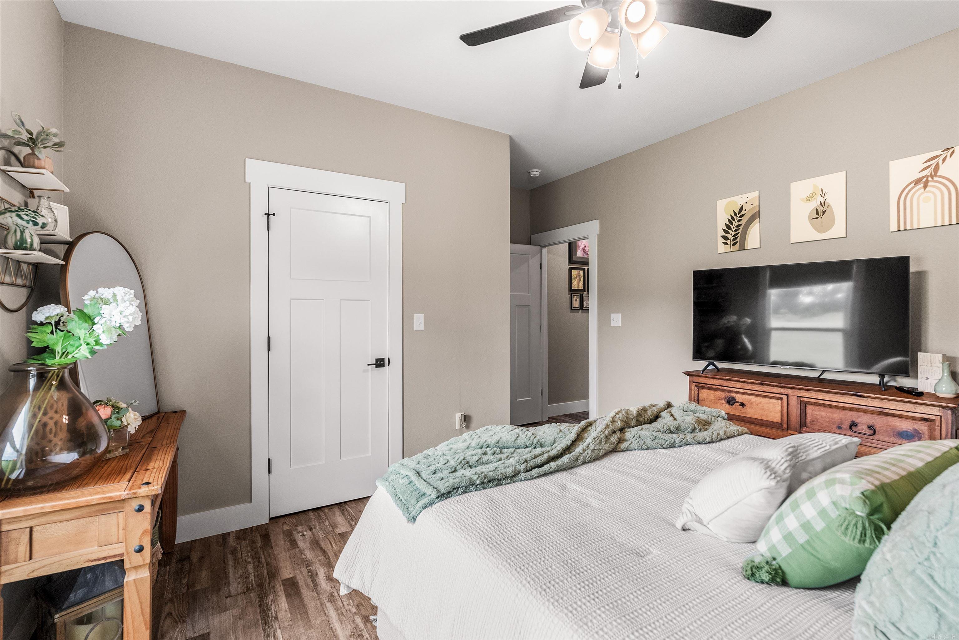 REPUBLICAN VALLEY ESTATES - Residential