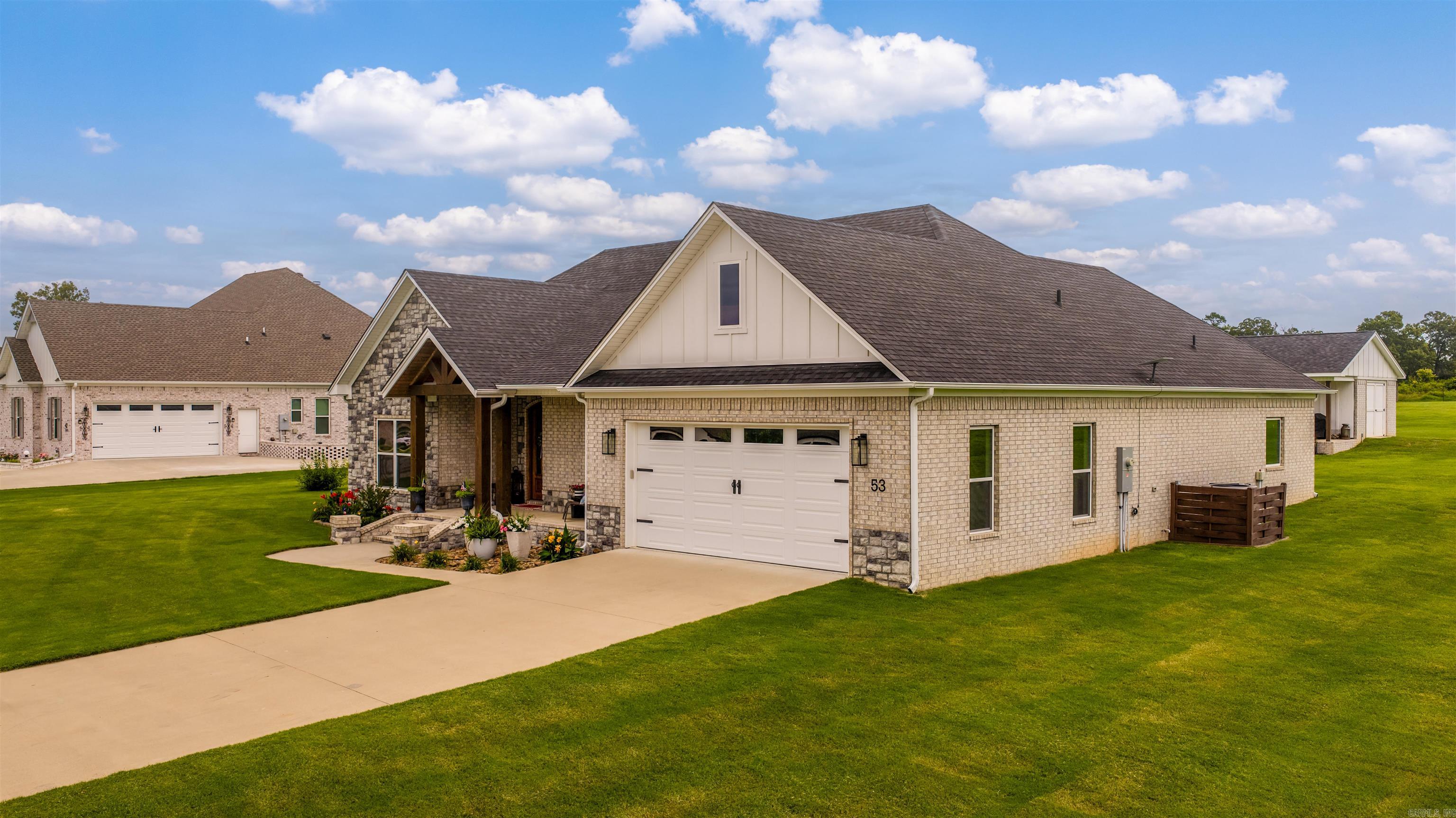 REPUBLICAN VALLEY ESTATES - Residential