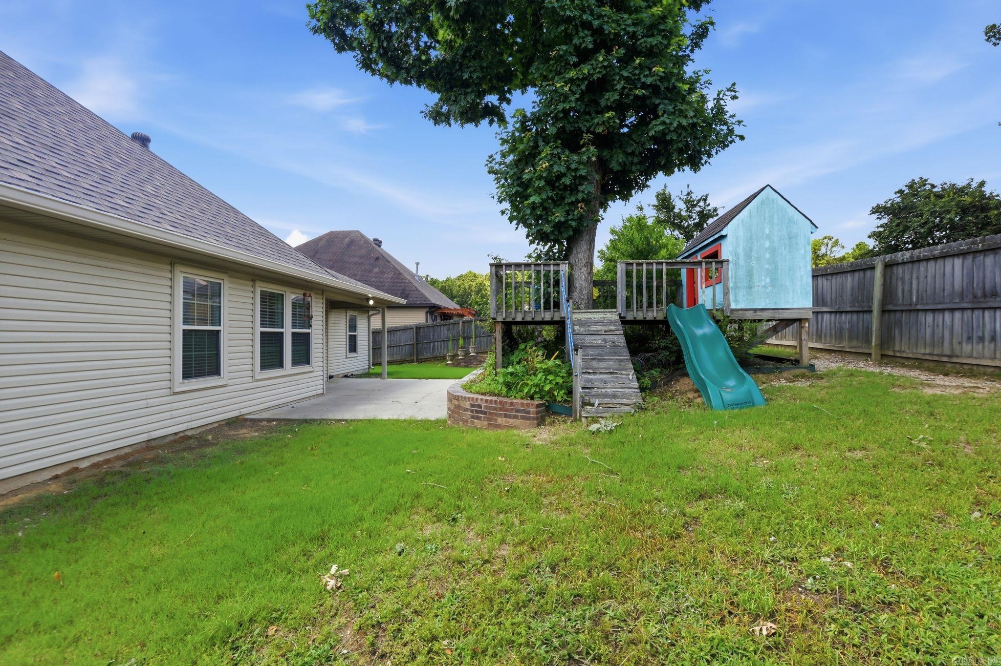 OAK GLENN - Residential