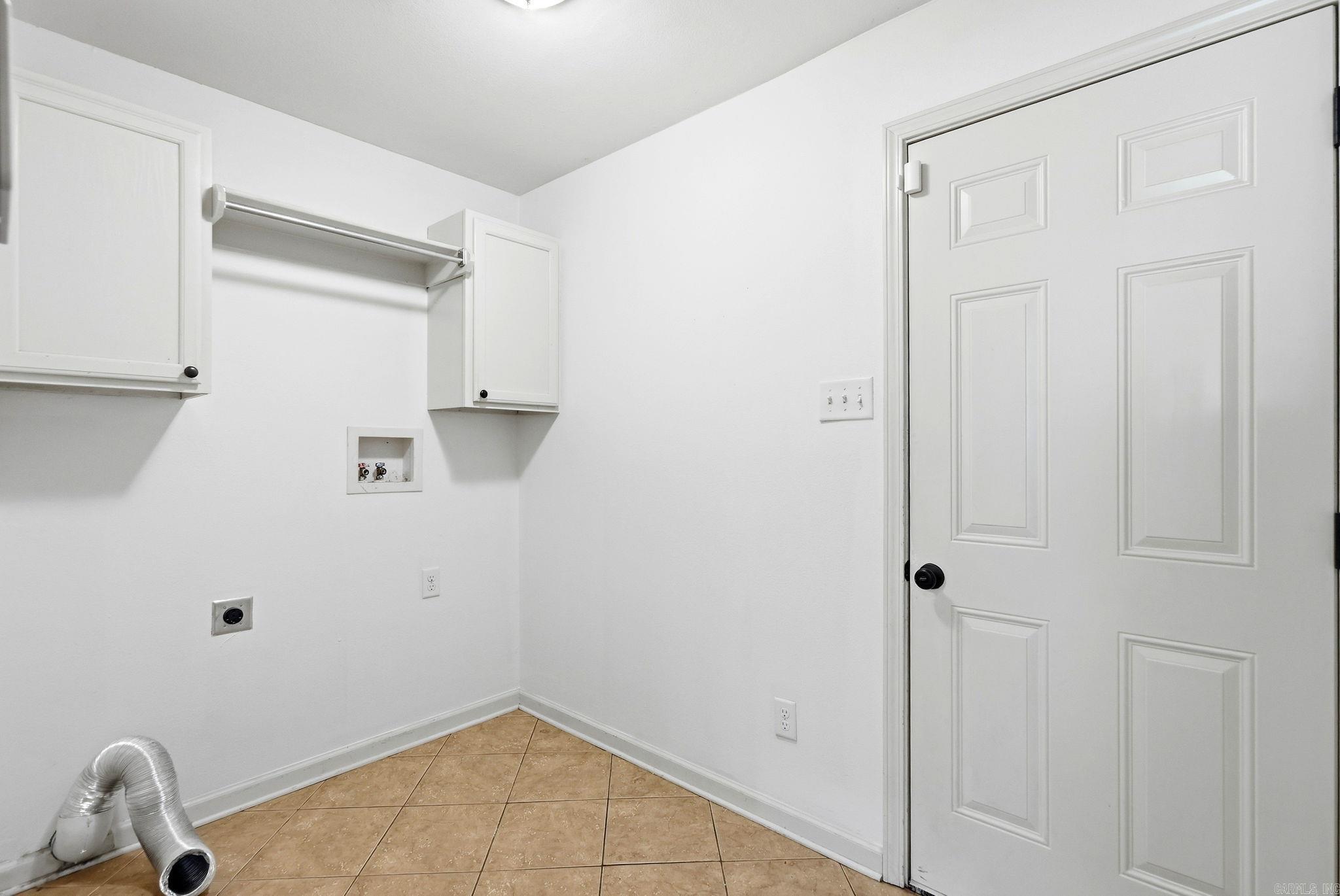 OAK GLENN - Residential