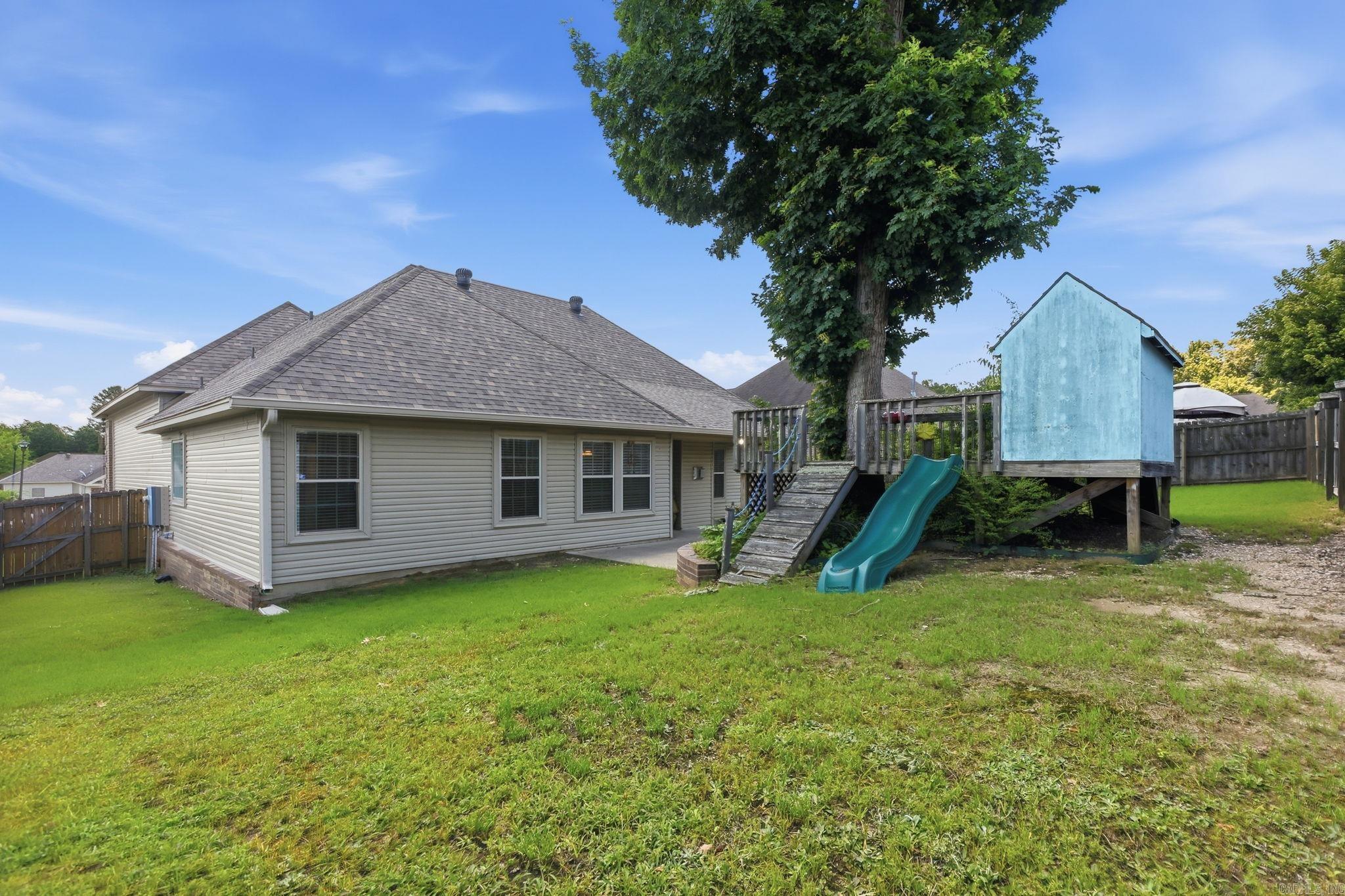 OAK GLENN - Residential
