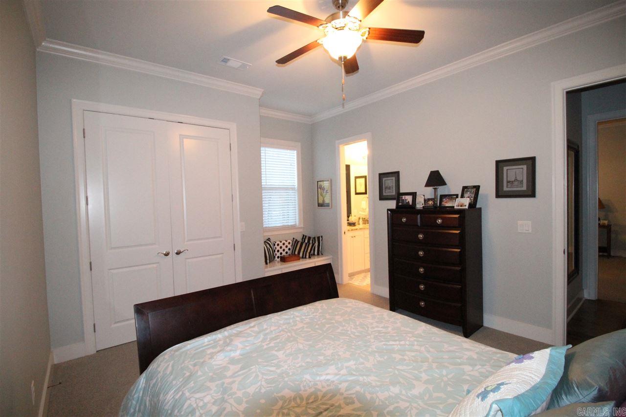 WOODLANDS EDGE - Residential